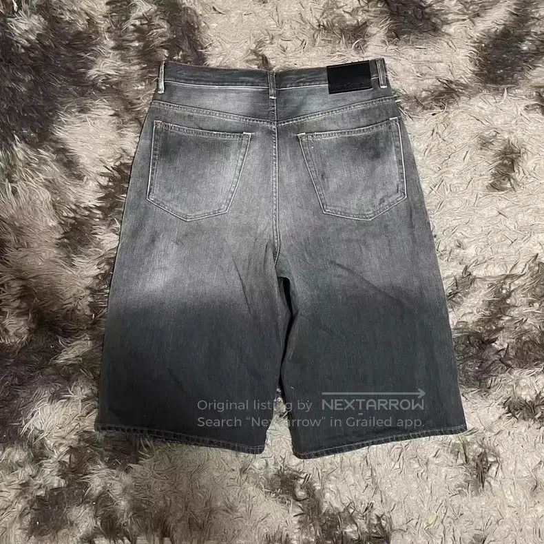 Acne Studios Acne Studios Splattered Paint Button Water Washed Denim Sh Size US 36 / EU 52 - 2 Thumbnail