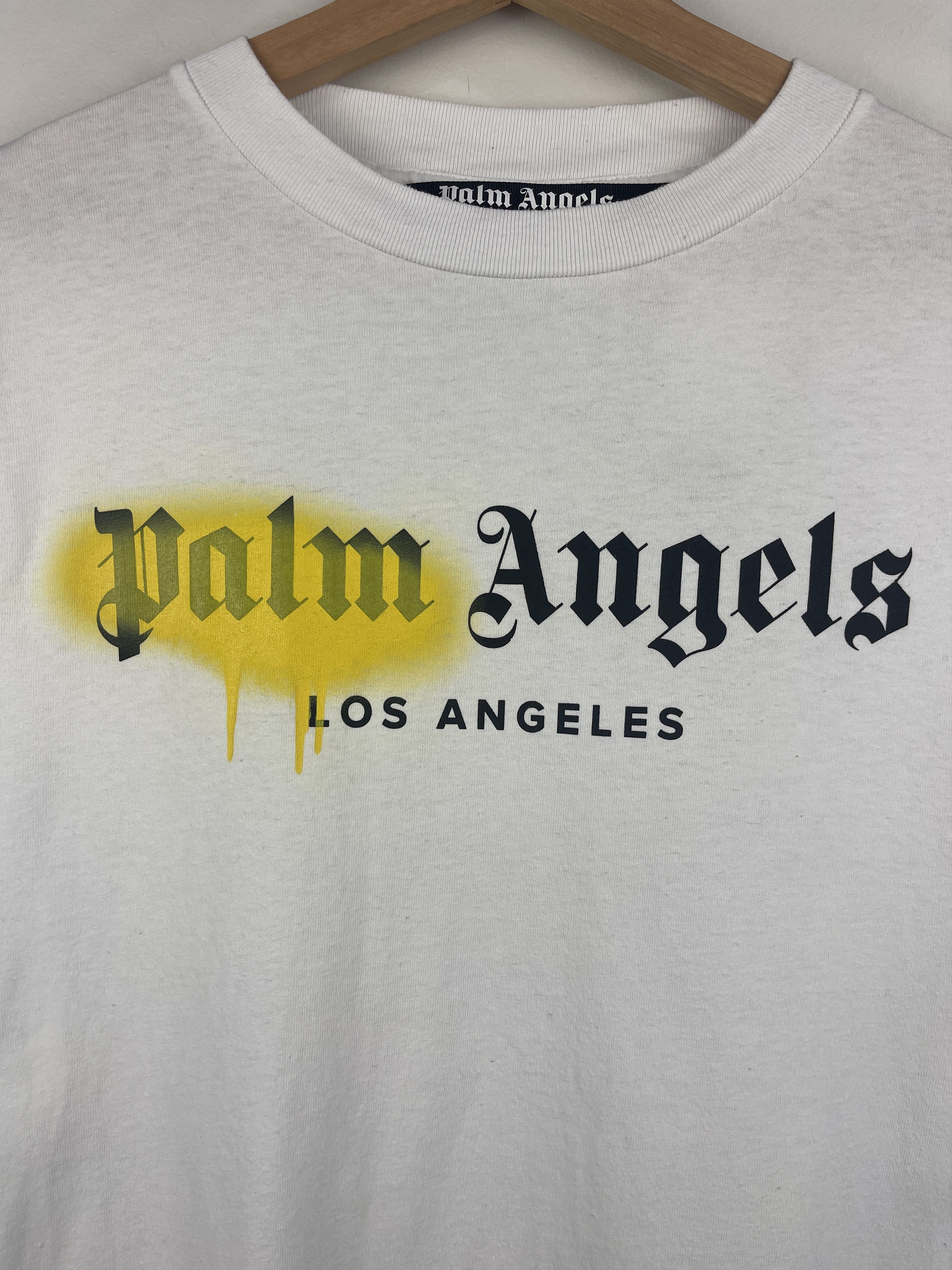 Palm Angels Palm Angels Los Angeles Spray Logo White Tee Size US L / EU 52-54 / 3 - 3 Thumbnail