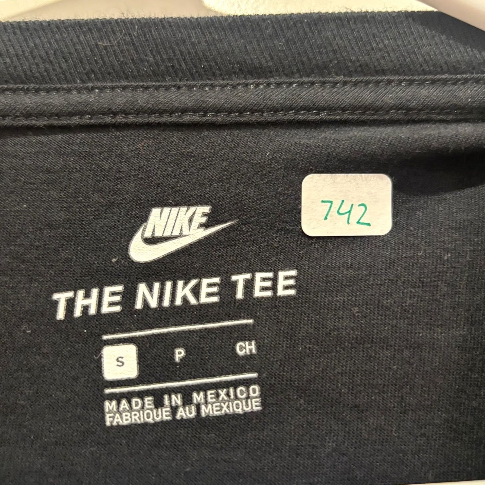 Nike Nike Just Do It Swoosh Graphic T-Shirt Mens Small Black Neon Green AR5006-011 Size US S / EU 44-46 / 1 - 2 Thumbnail