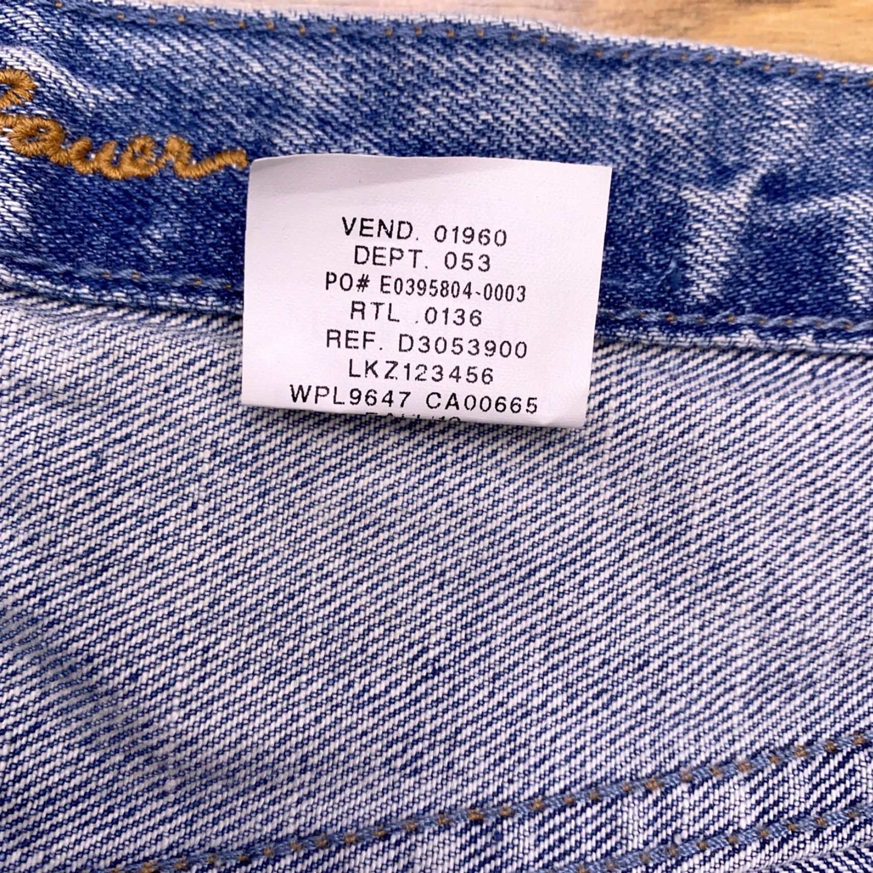 Eddie Bauer Eddie Bauer Jeans Mens 42x32 Relaxed Fit Stone Washed Blue Denim Logo 5-Pocket Straight Medium Wash Size US 42 / EU 58 - 6 Thumbnail