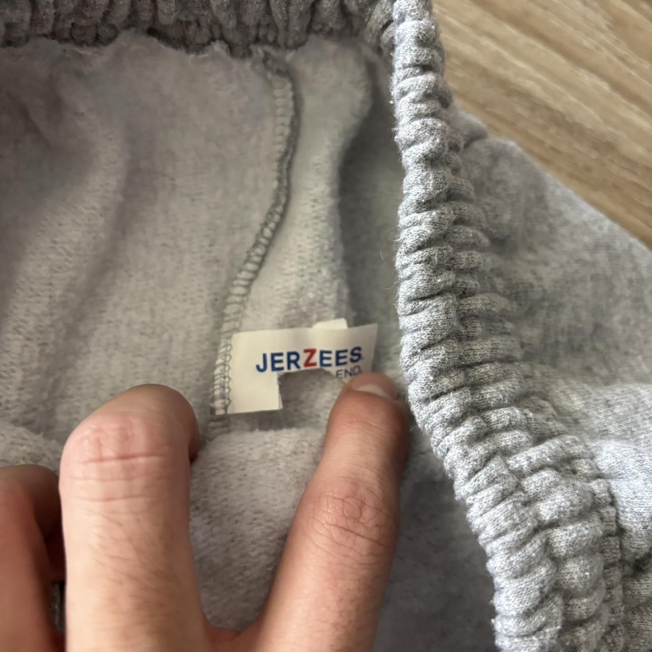 Vintage Crazy Vintage Y2K/2000s Baggy Light Grey Smokey Mountain Essential Sweatpants! Fits S Size US 28 / EU 44 - 6 Thumbnail