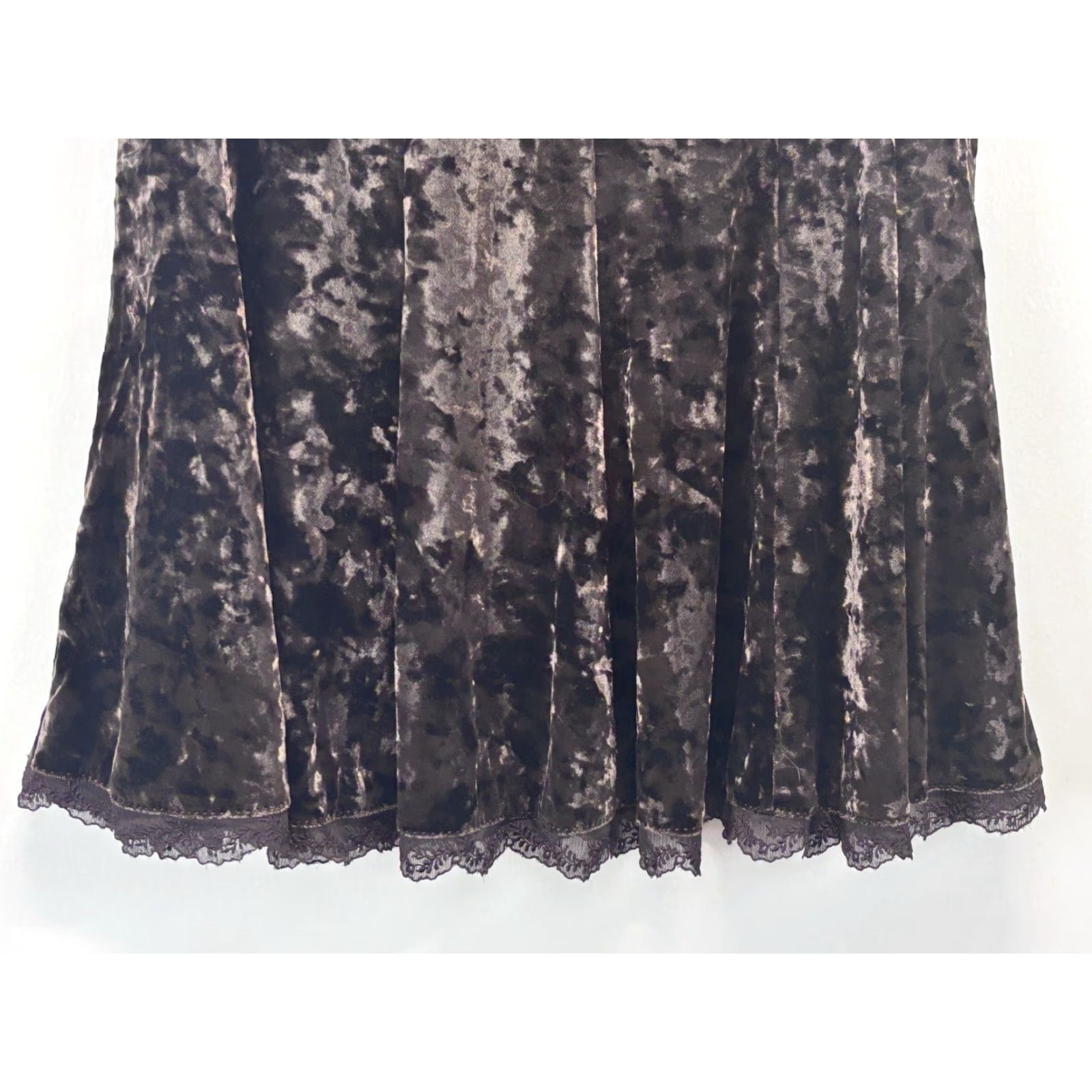 Vintage Tahari Velvet Crushed Skirt Sz 12 Women’s Brown Lace Trim Lined Whimsigoth A-Line Knee Length Fairy Garden Casual Party/Cocktail Solid Zip Velvet Size 34" / US 12 / IT 48 - 2 Thumbnail