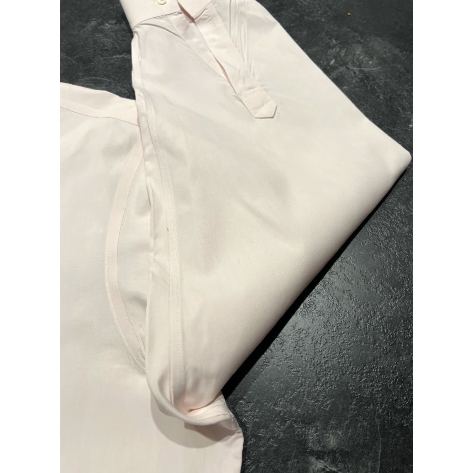 Brooks Brothers Brooks Brothers Madison Pink Button-Up Dress Shirt 17.5-34 Cotton Supima Regular 1818 Madison Fit Men Shirt Long Sleeve Non-Iron Pockets Solid Size 46R - 2 Thumbnail