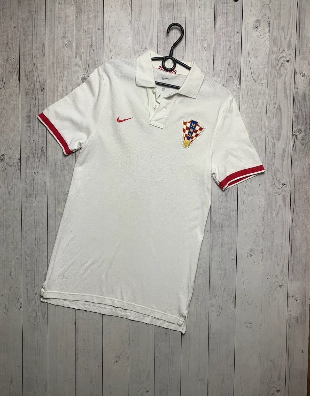 Nike × Vintage Vintage Nike Croatia soccer polo size S/M Size US S / EU 44-46 / 1 - 1 Thumbnail