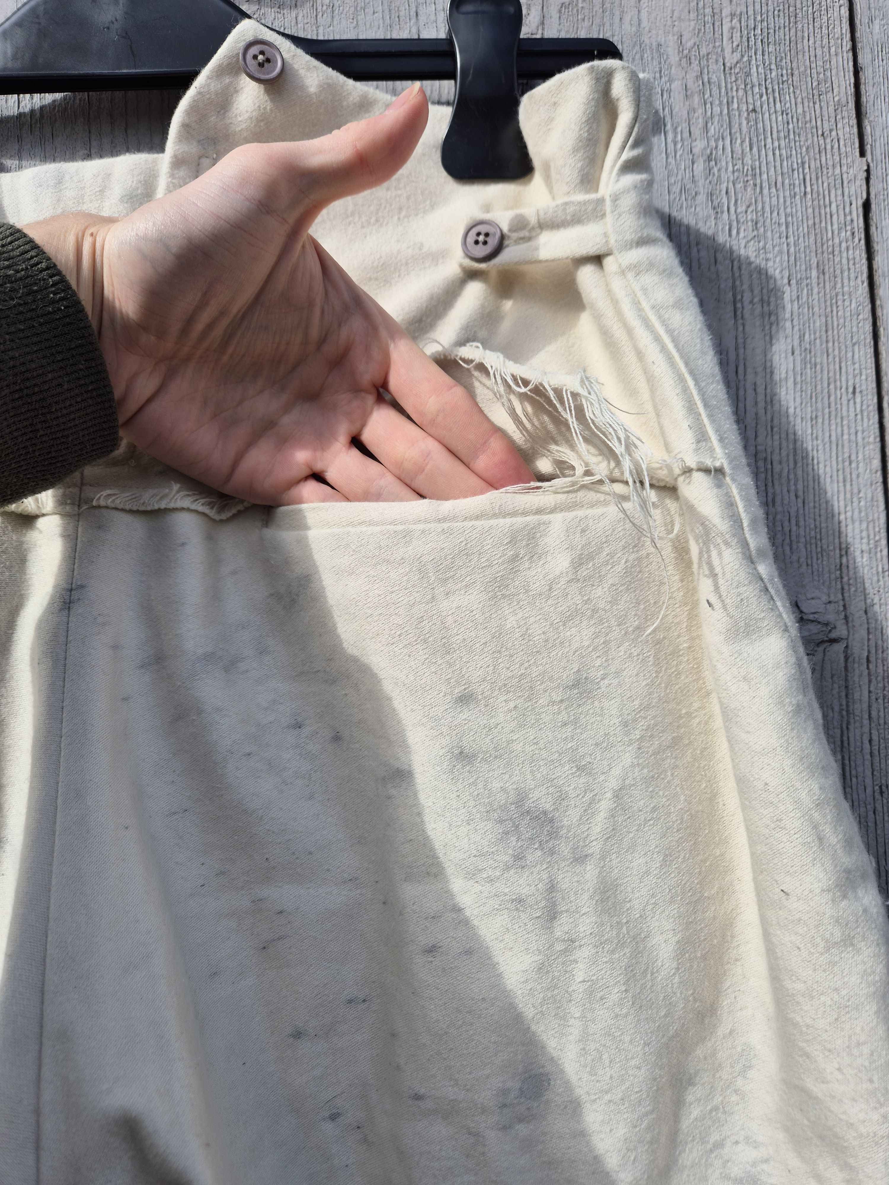 Handmade high-waisted buttoned trousers Size US 30 / EU 46 - 8 Thumbnail