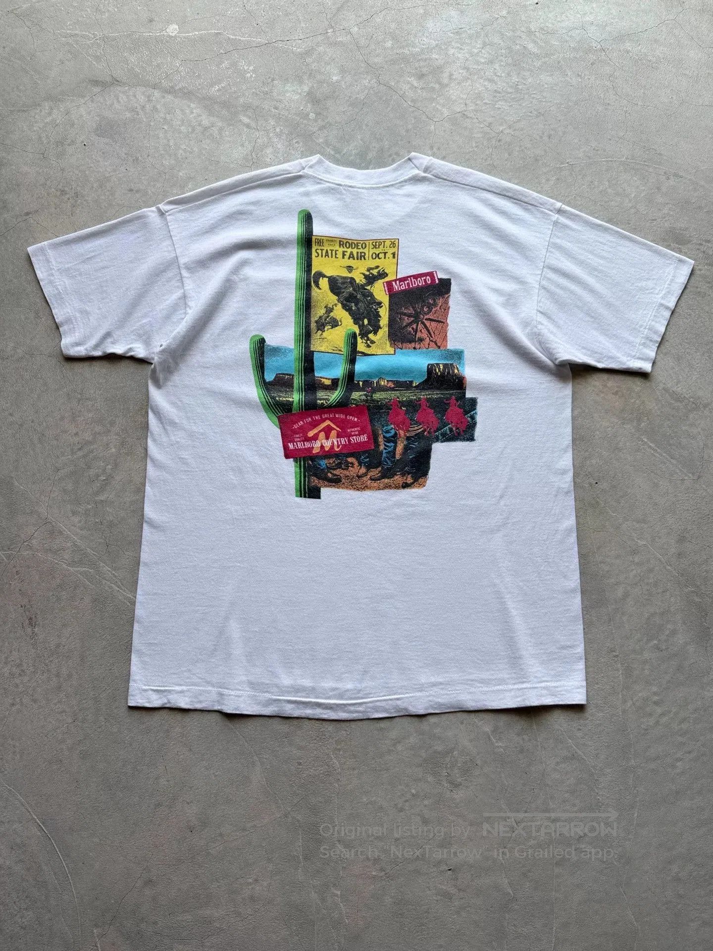 Vintage Vintage 90s Marlboro Pocket Tee. Size US XL / EU 56 / 4 - 1 Thumbnail