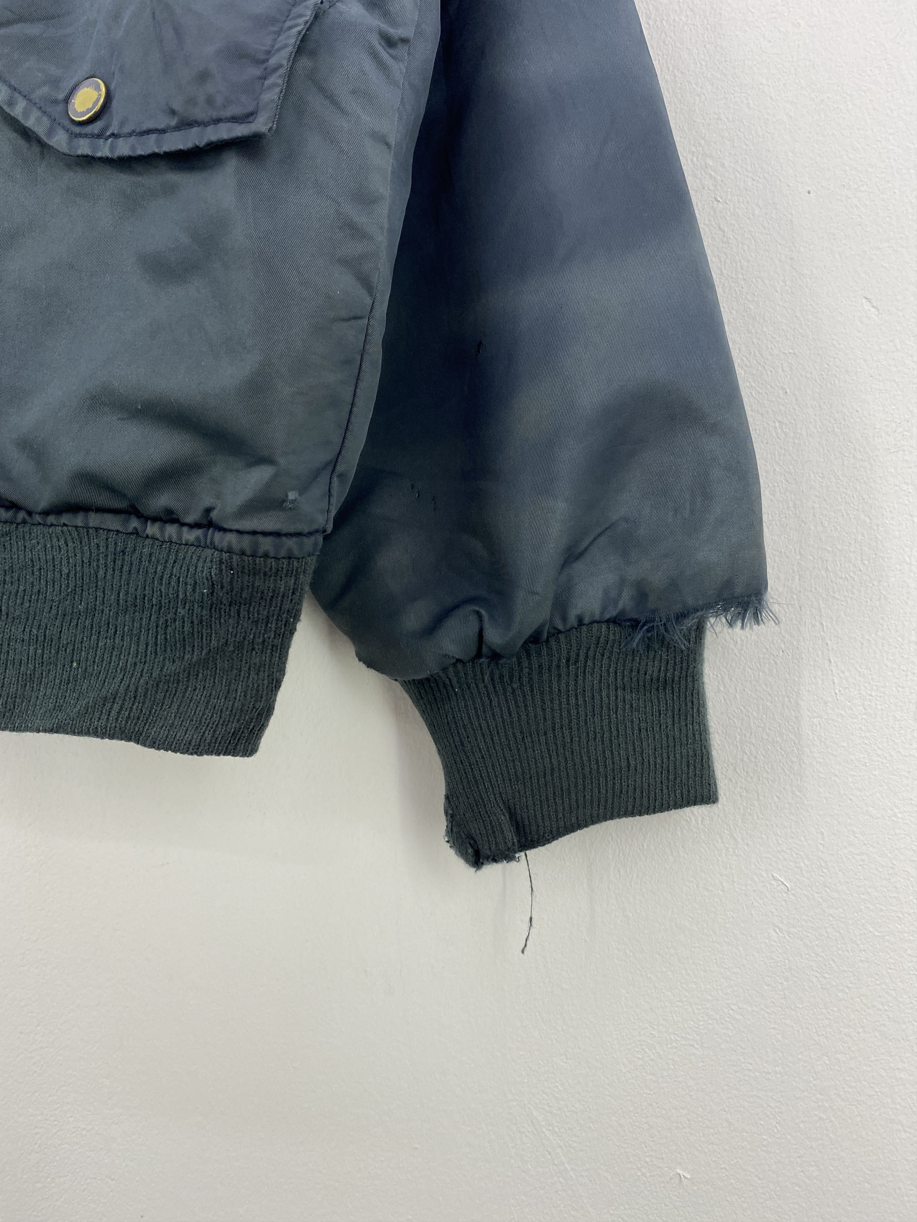 Japanese Brand Vintage Sun Faded Bomber Jacket Goose Down J1822 Size US L / EU 52-54 / 3 - 5 Thumbnail
