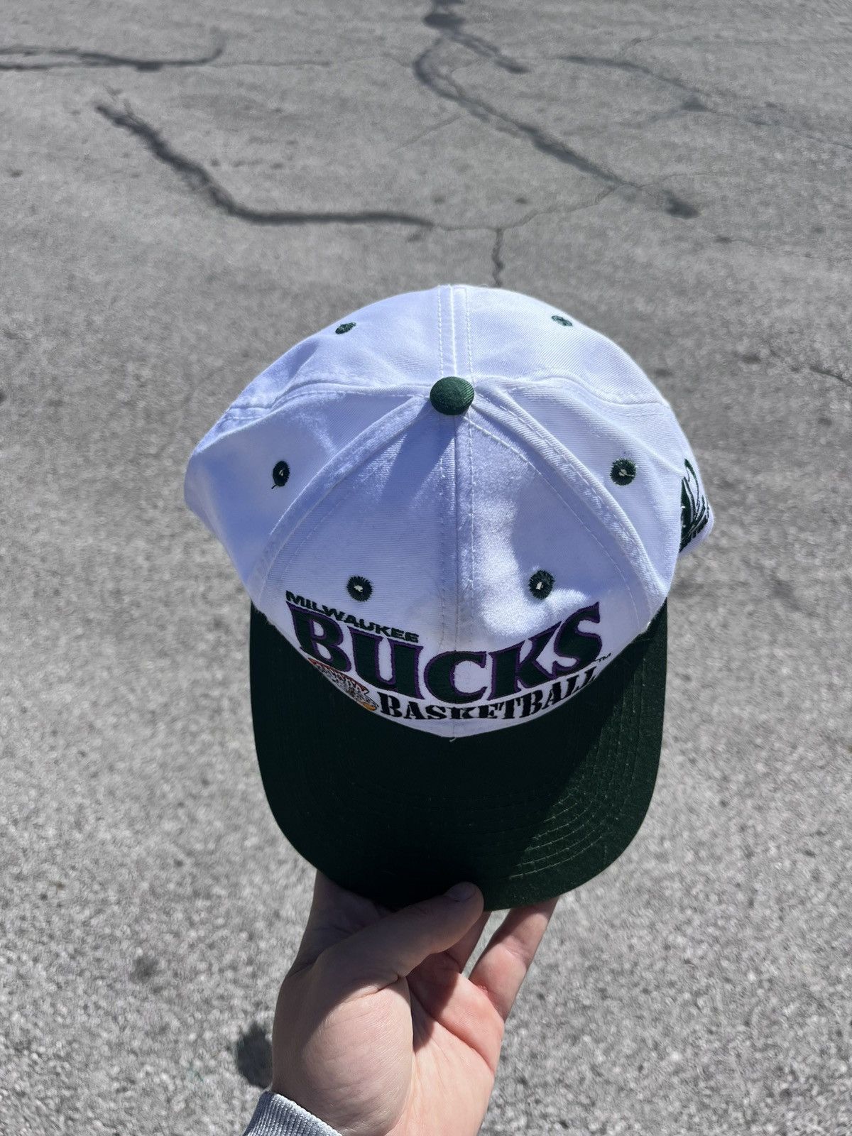 Logo Athletic Vintage ‘90s Milwaukee Bucks Logo Athletic Snapback Hat Size ONE SIZE - 3 Thumbnail