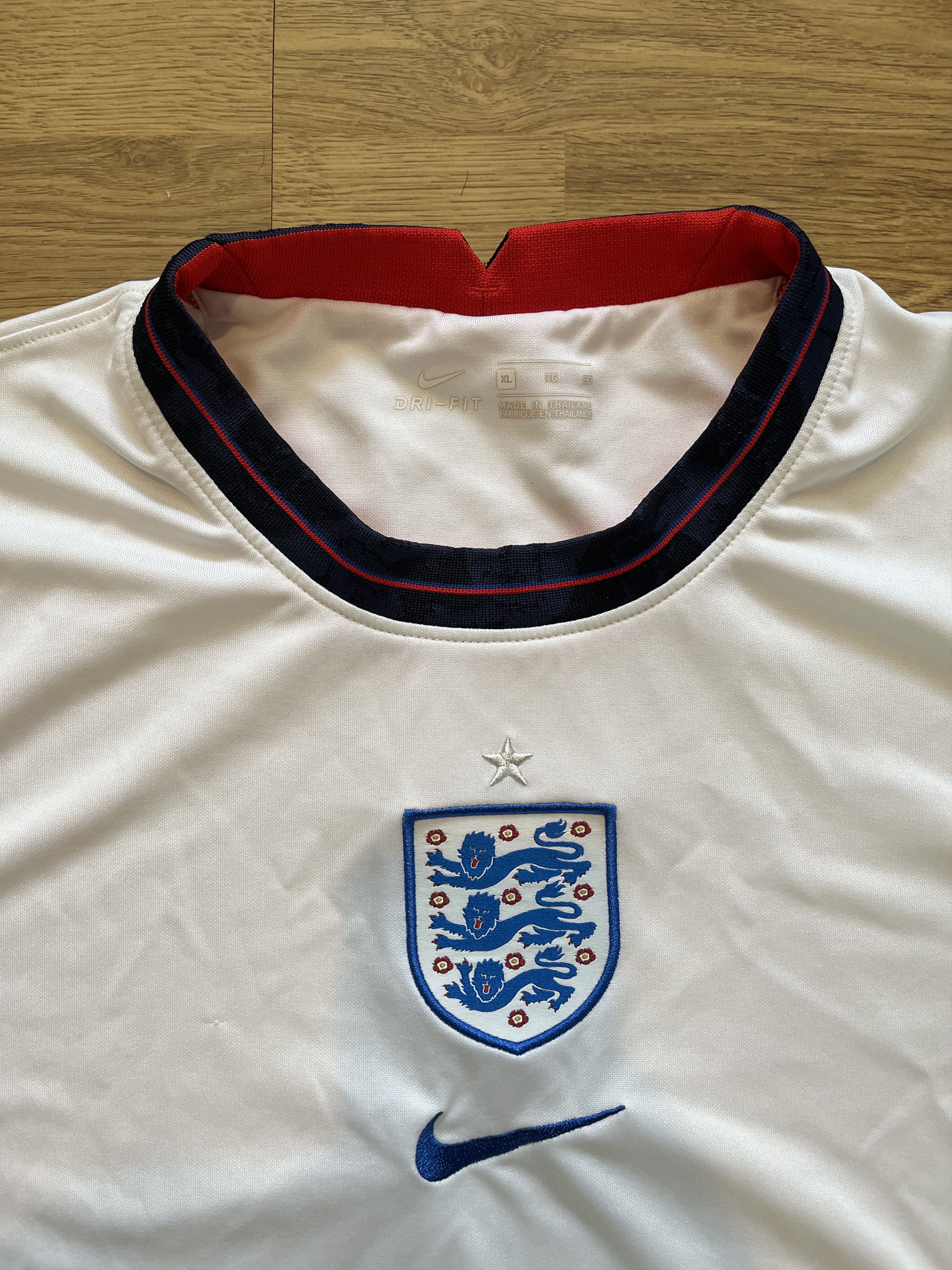 Nike England Nike football kit Size US XL / EU 56 / 4 - 2 Thumbnail