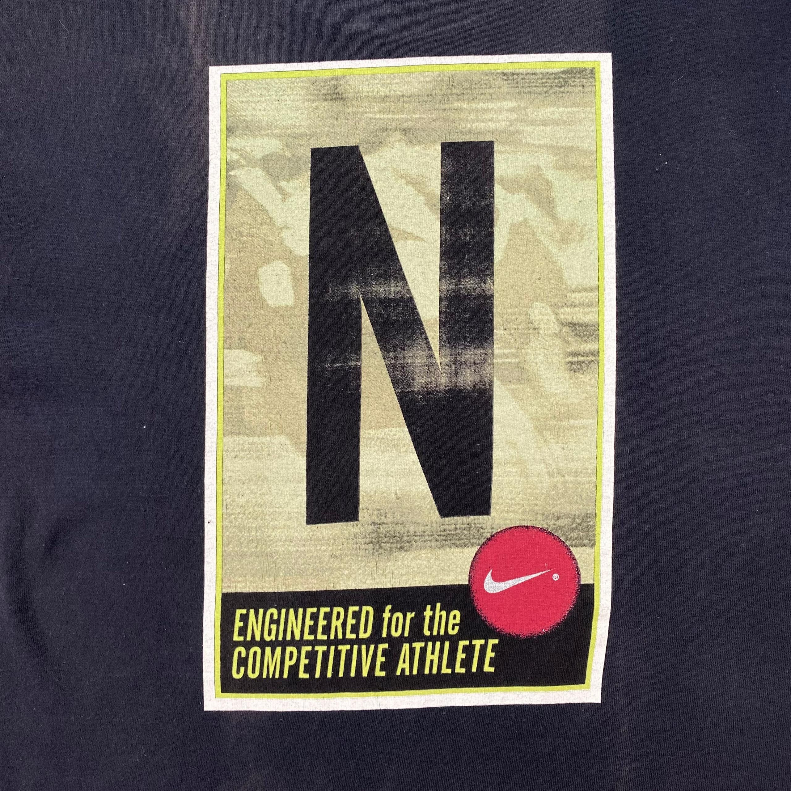 Nike Vintage Nike Sport Tshirt Size US L / EU 52-54 / 3 - 8 Thumbnail