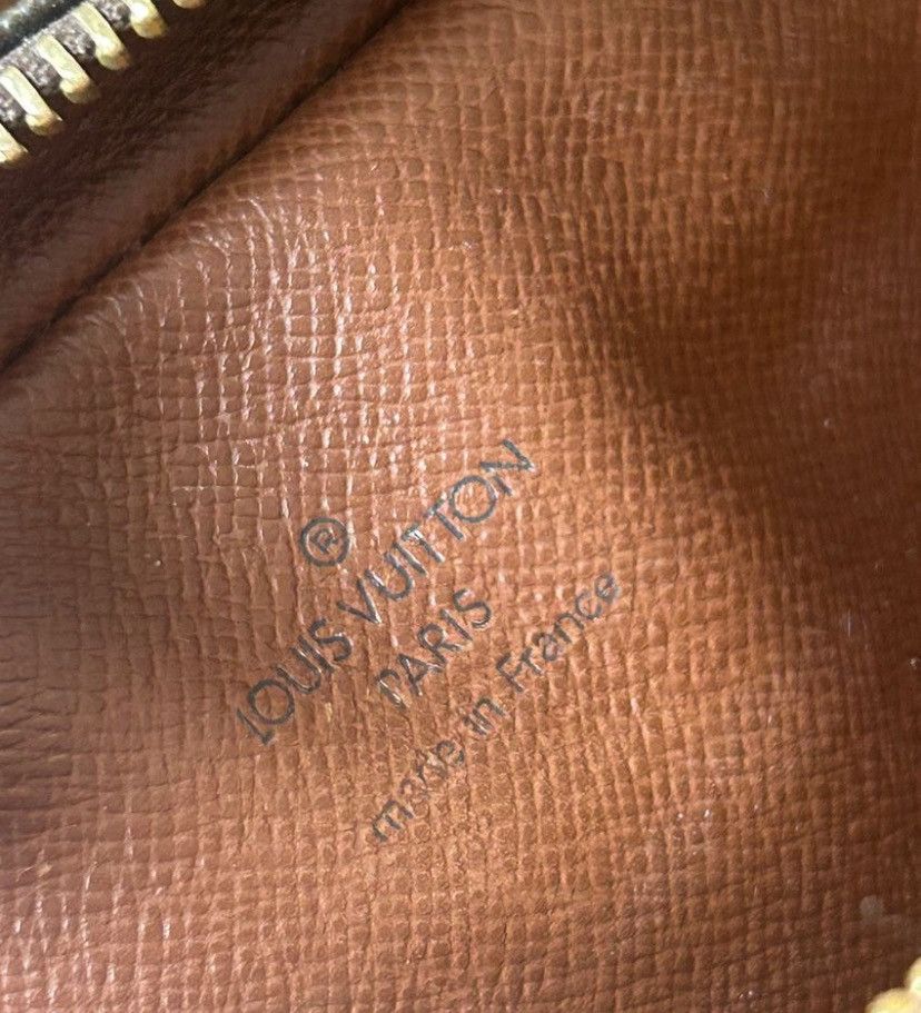 Louis Vuitton Vintage Louis Vuitton Crossbody Bag Rare Size ONE SIZE - 9 Thumbnail