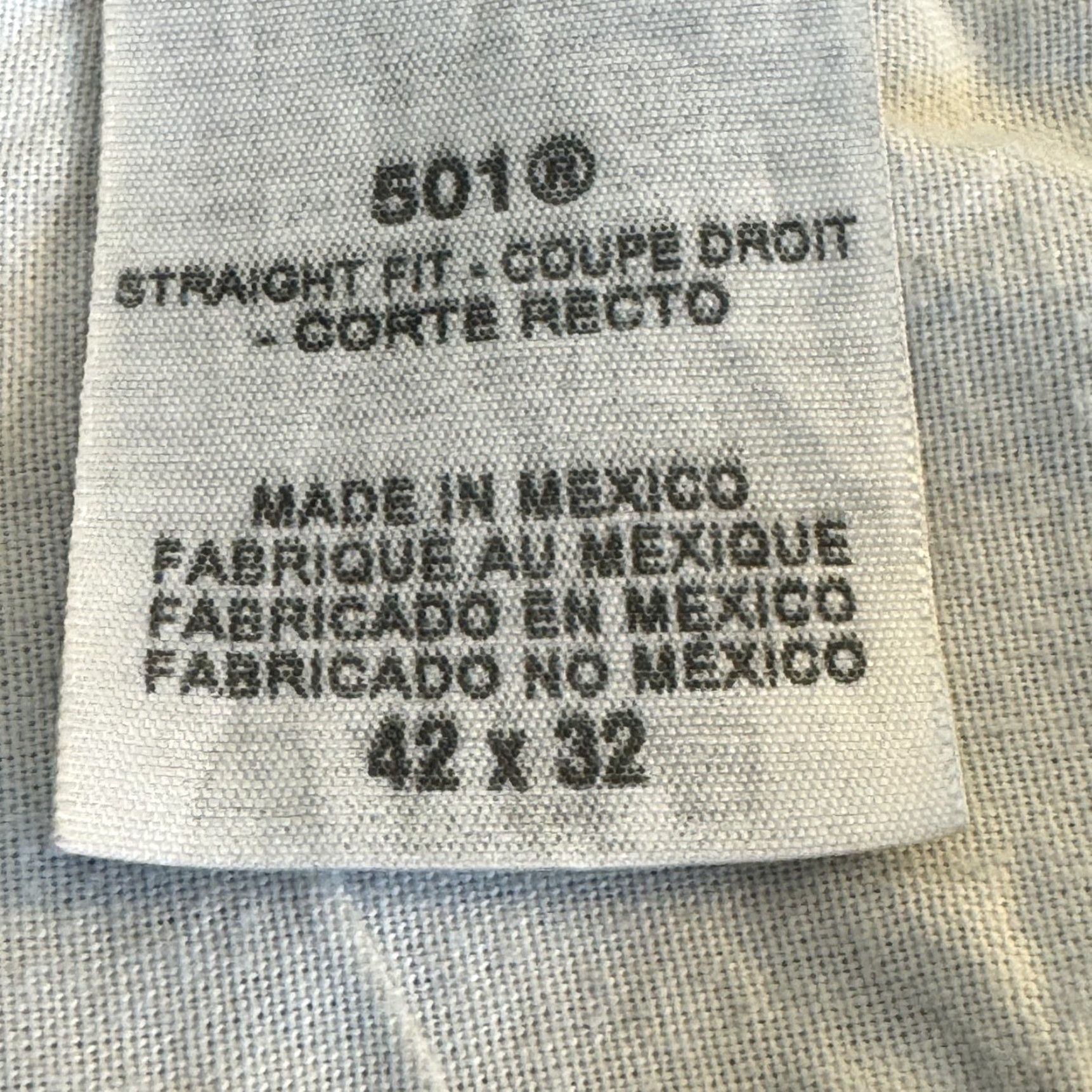 Levi's VINTAGE Levi's 501 Jeans Mens 42x32 Gray Straight Jeans Button Fly Denim Classic Style Fits Classic 5-Pocket Logo Mens Size US 42 / EU 58 - 7 Thumbnail
