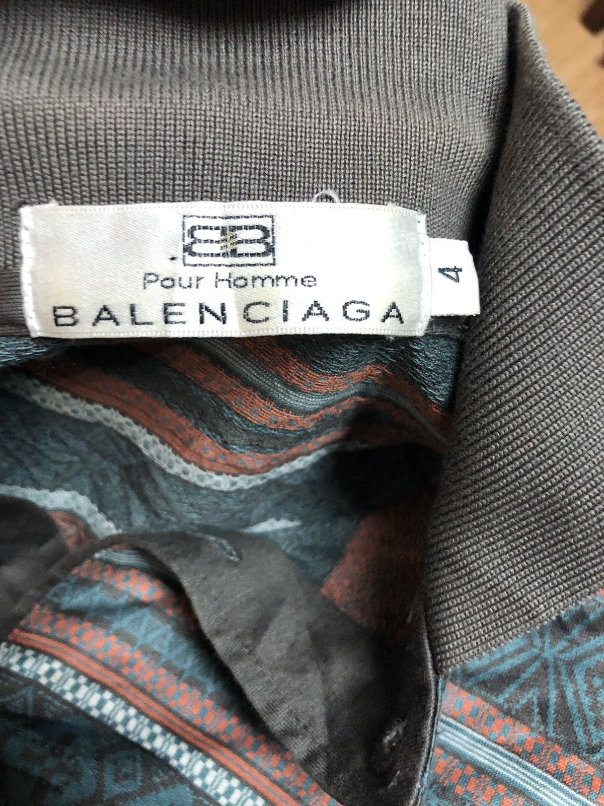 Balenciaga Vintage Balenciaga, Aztec polo size 4 Miami Size US XL / EU 56 / 4 - 2 Thumbnail