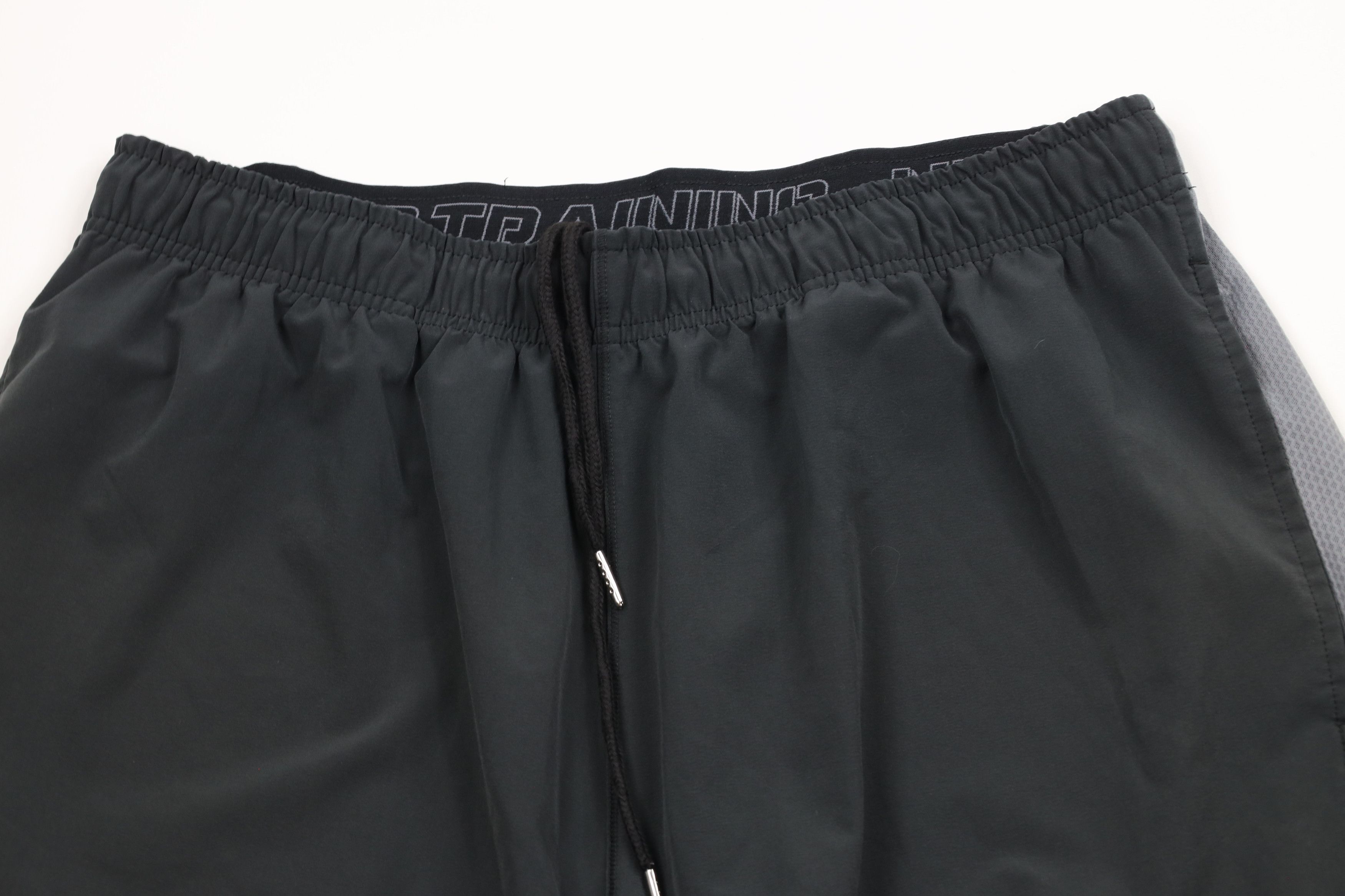 Nike × Vintage Nike Pro Training Mini Swoosh Vented Gym Basketball Shorts Size US 36 / EU 52 - 2 Thumbnail