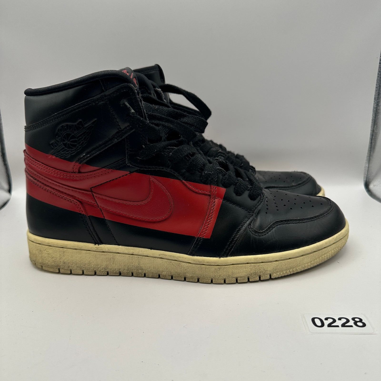 Jordan Brand AIR JORDAN 1 RETRO OG Hi BQ6682-006 Men's 10 BQ6682-006 Size US 10 / EU 43 - 3 Thumbnail