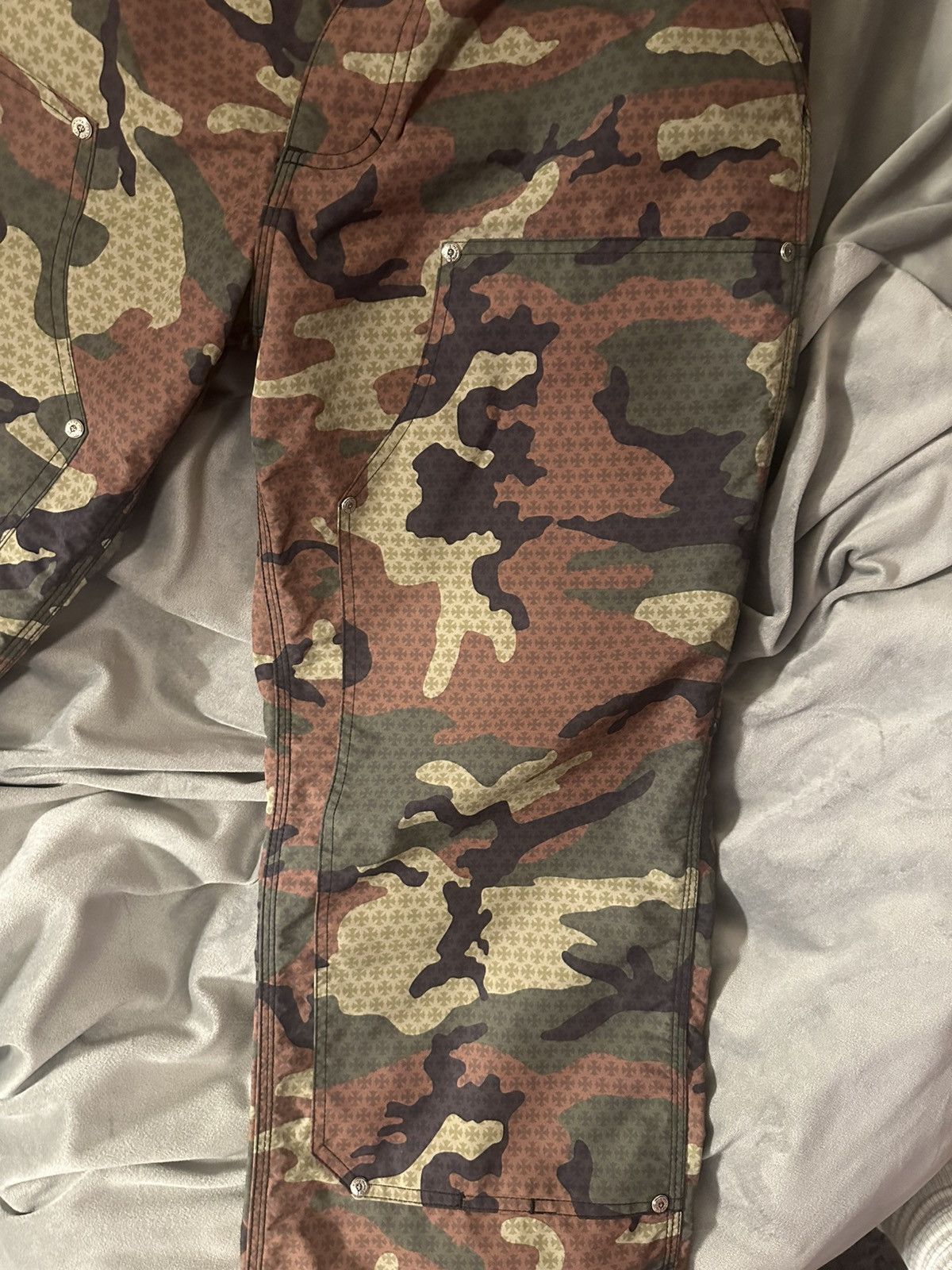 Chrome Hearts Chrome Hearts Carpenter Double Knee + Print Camouflage Pants Size US 32 / EU 48 - 4 Thumbnail