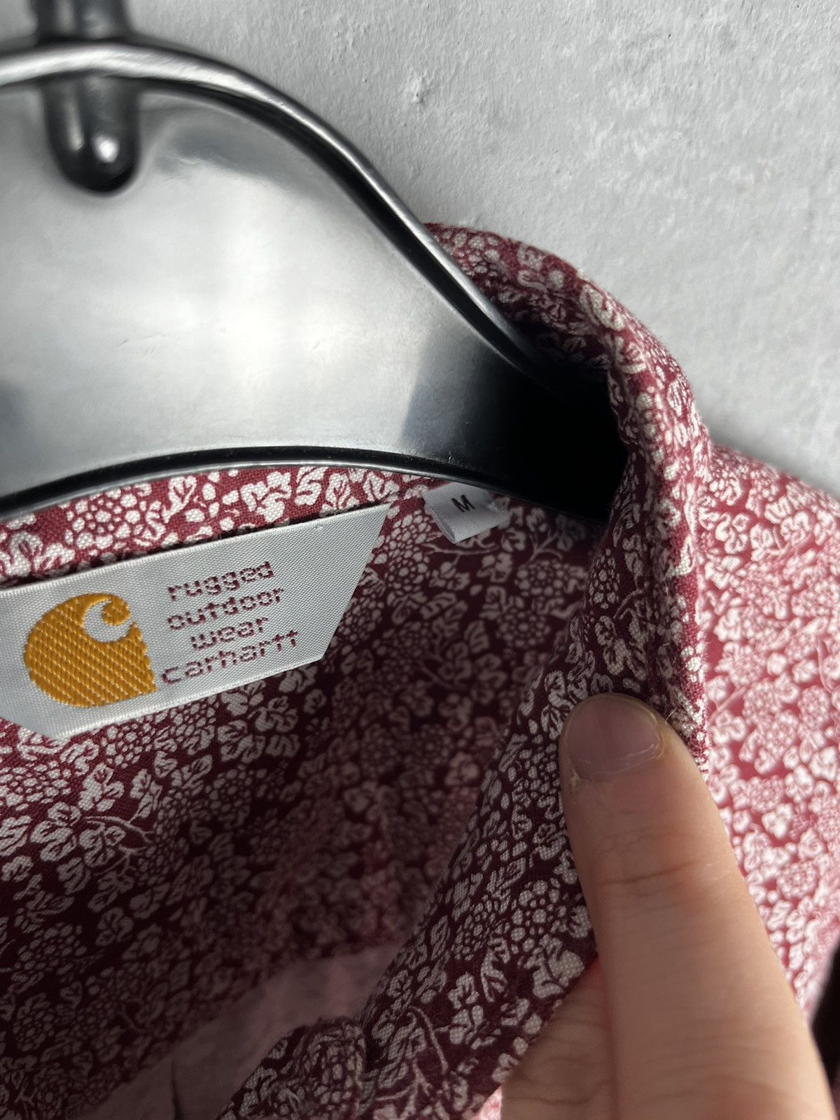 Carhartt × Carhartt Wip Carhartt Shirt with flowers size M Size US M / EU 48-50 / 2 - 9 Thumbnail