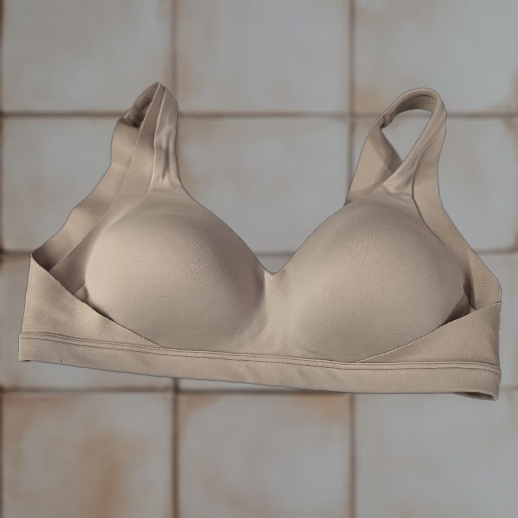 Vintage Warner's Women's Wireless T-Shirt Bra Small Beige Lightly Lined Wide Strap Full Coverage