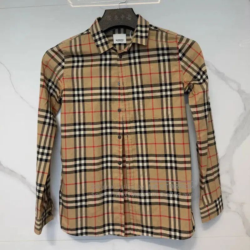 Burberry Burberry Summer Beige Cotton Women's Shirt. Size L / US 10 / IT 46 - 1 Thumbnail