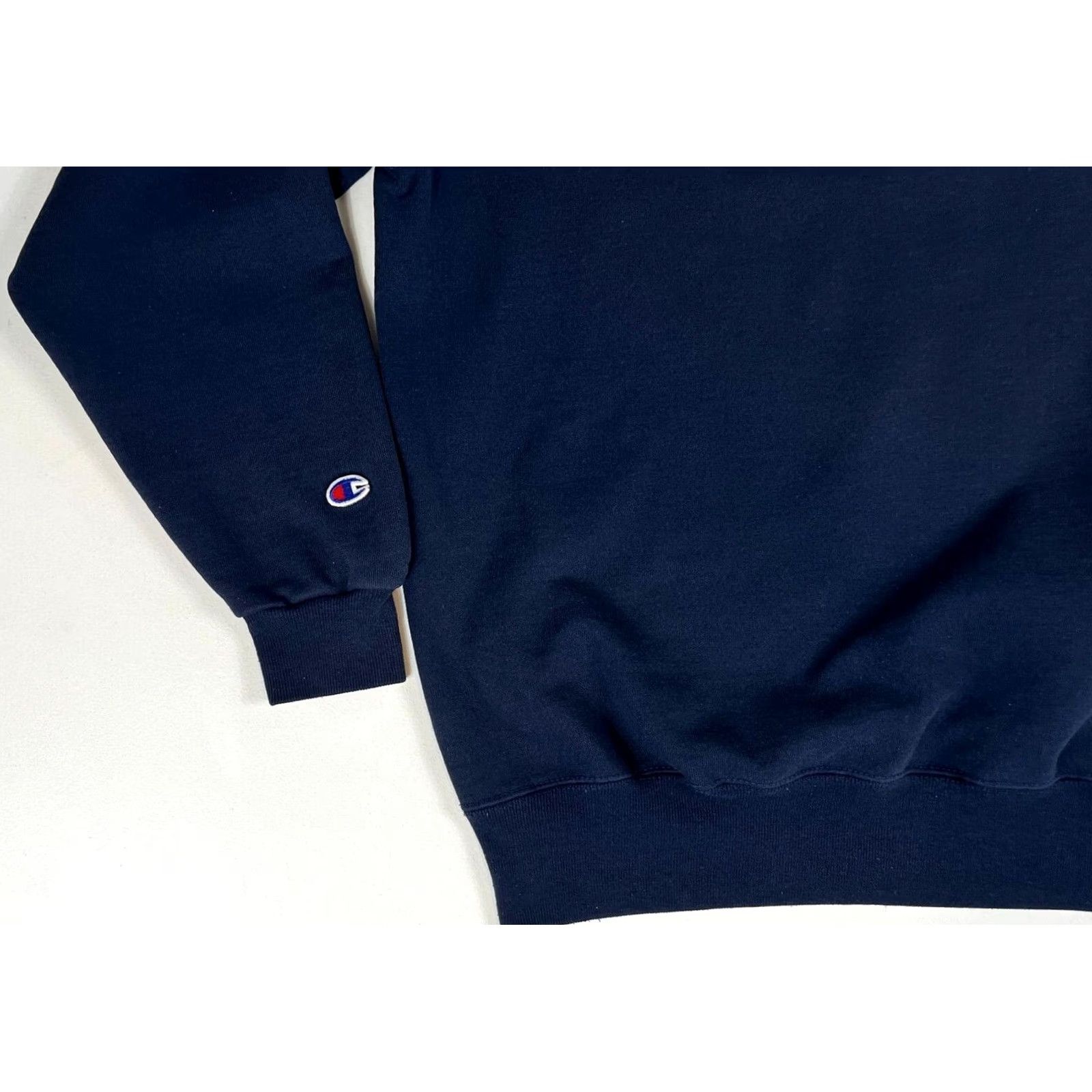Champion VINTAGE Champion University of Illinois Sweatshirt XS XL Navy 90s College Crewneck Unisex Adults Sweatshirt Pullover Size US XL / EU 56 / 4 - 3 Thumbnail