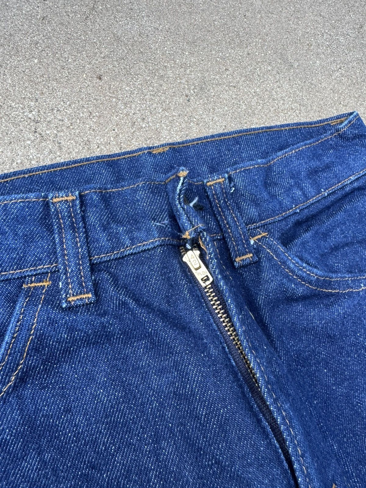 Levi's Vtg 70’s Levi’s 646 Orange Tab Bellbottom Flare Jeans 27x30 Size 27" / US 4 / IT 40 - 5 Thumbnail