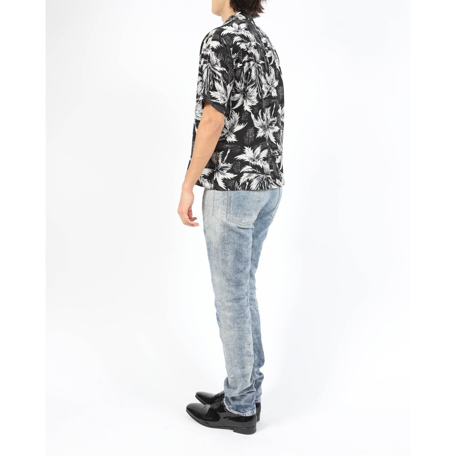 Saint Laurent Paris SS14 Shortsleeve Shirt in Black & White Floral Printed Silk Size US L / EU 52-54 / 3 - 8 Thumbnail