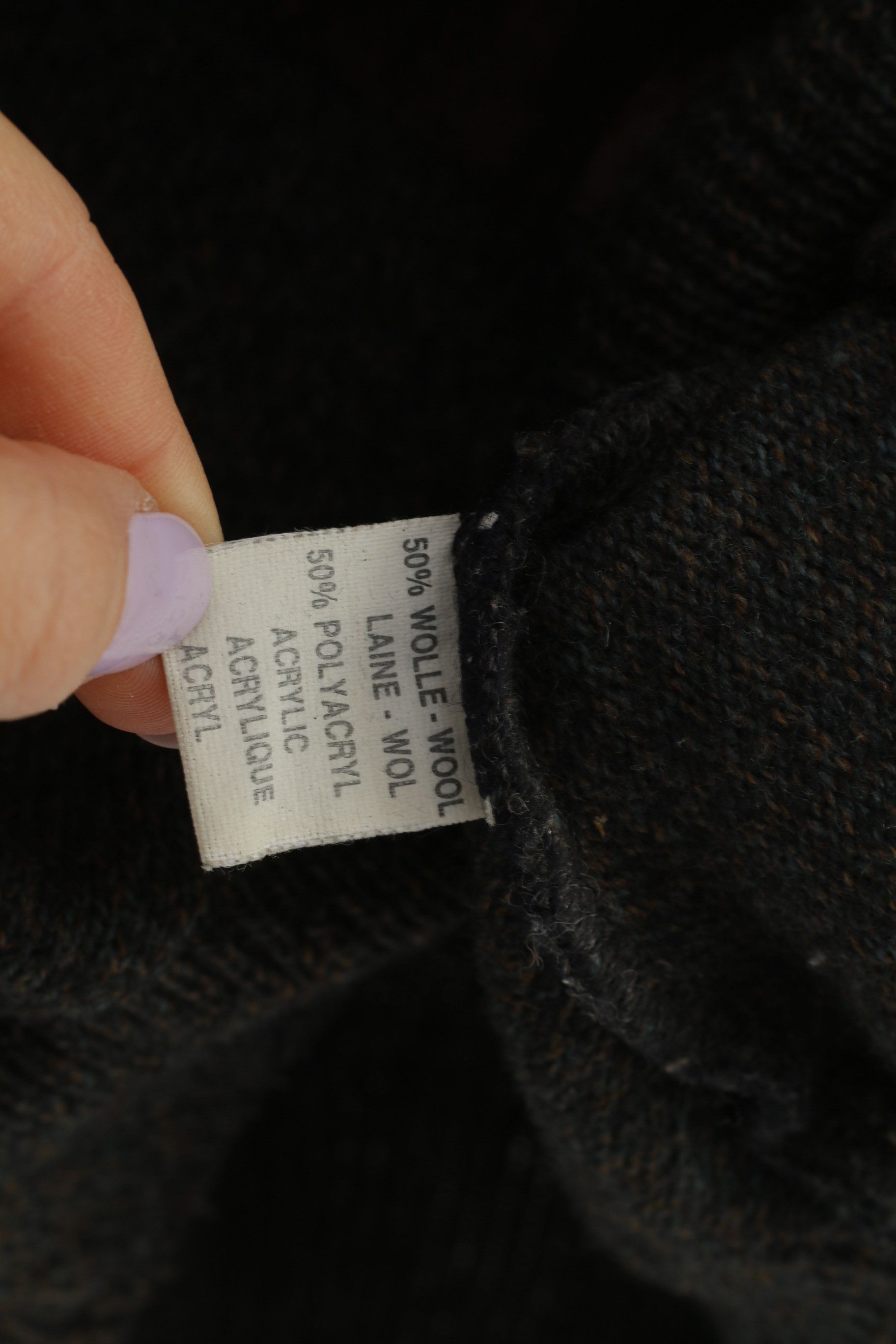 Vintage Vintage Men 42 L Jumper V Neck Grey Wool Geometric 4202 Size US L / EU 52-54 / 3 - 6 Thumbnail