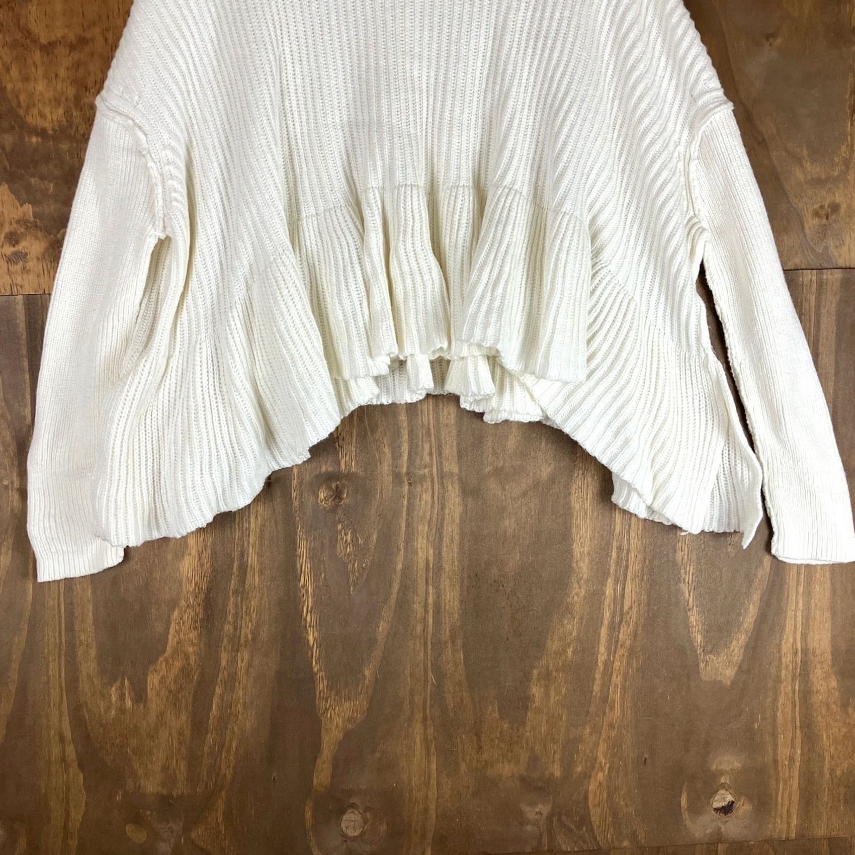 Free People Free People Sweater White Layer Cake Cowl Neck Peplum Cotton Blend Small Women Shirt Size S / US 4 / IT 40 - 3 Thumbnail