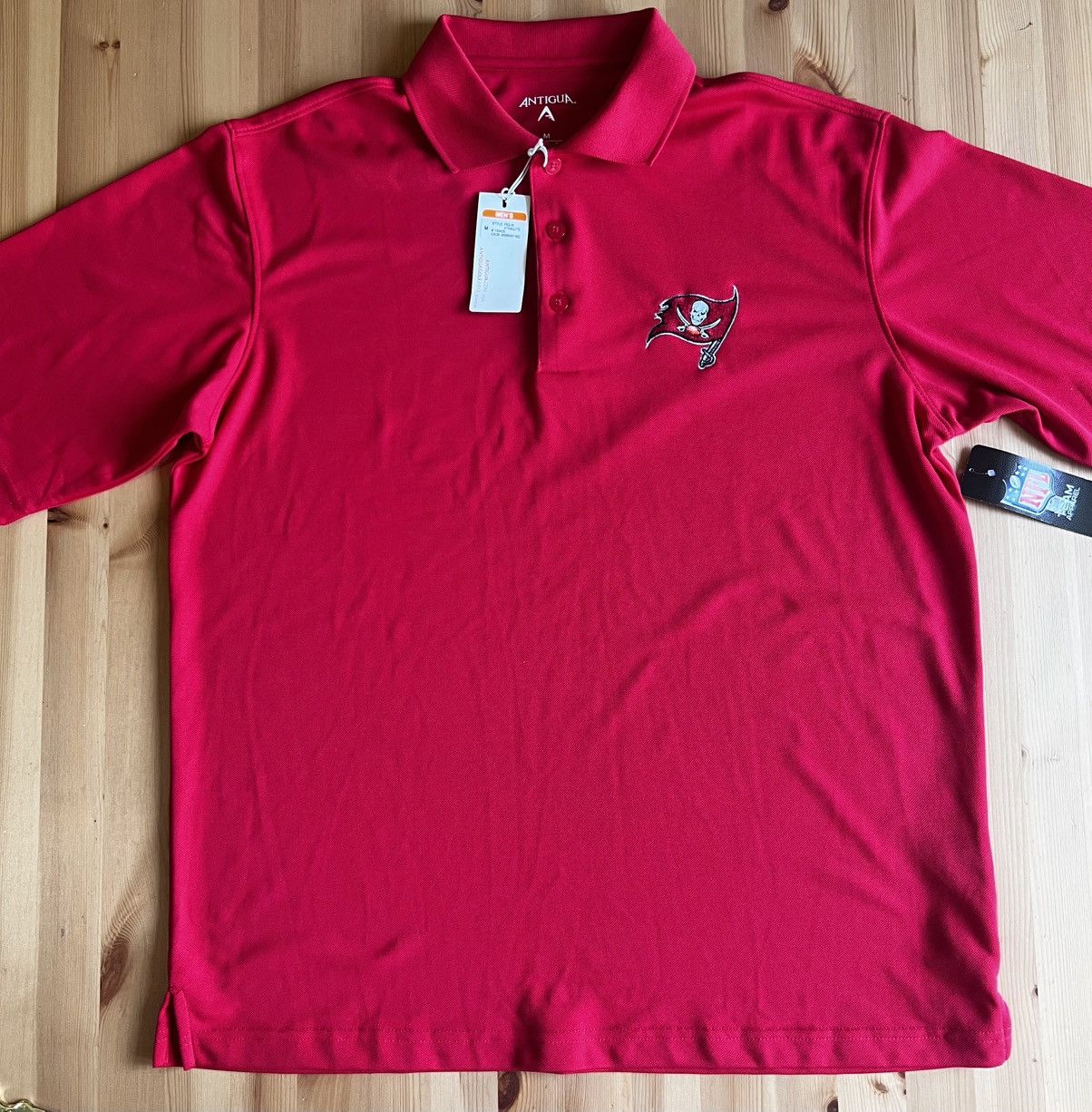 Antigua Antigua Men’s Tampa Bay Buccaneers NFL Red Polo Extra Light Size US M / EU 48-50 / 2 - 6 Thumbnail