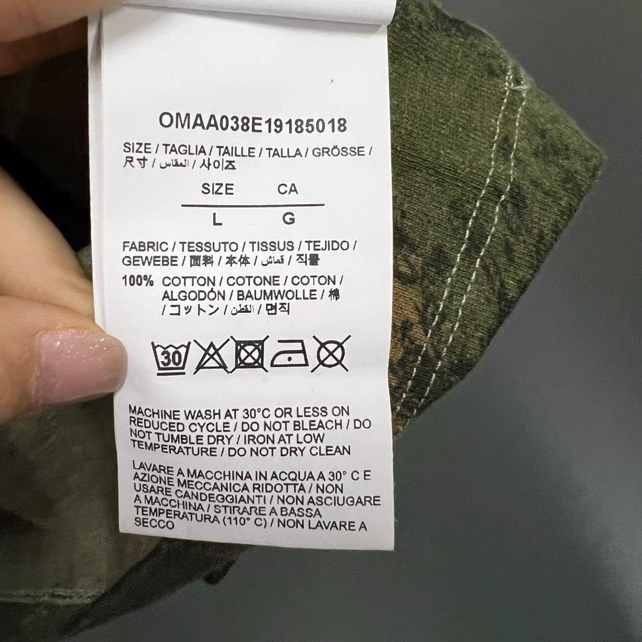 Off-White OFF White OW Camo Brush Graffiti Short Sleeve K28 Size US L / EU 52-54 / 3 - 4 Thumbnail