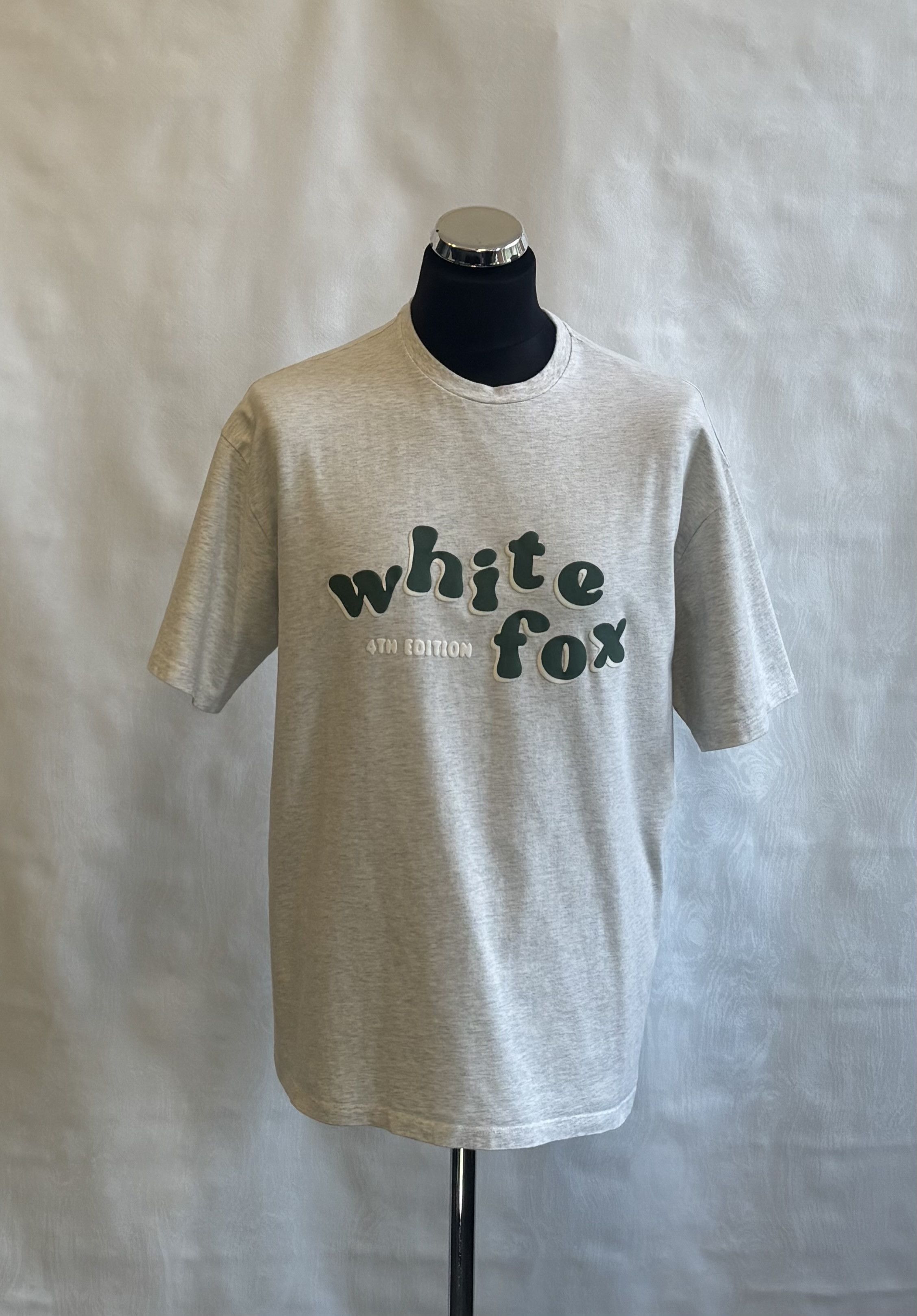 Other White Fox 4TH Edition T-shirt Size. S-M Size M / US 6-8 / IT 42-44 - 1 Thumbnail