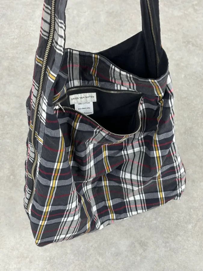 Dries Van Noten Dries Van Noten Black Cargo Utility Shoulder Bag Size ONE SIZE - 12 Thumbnail