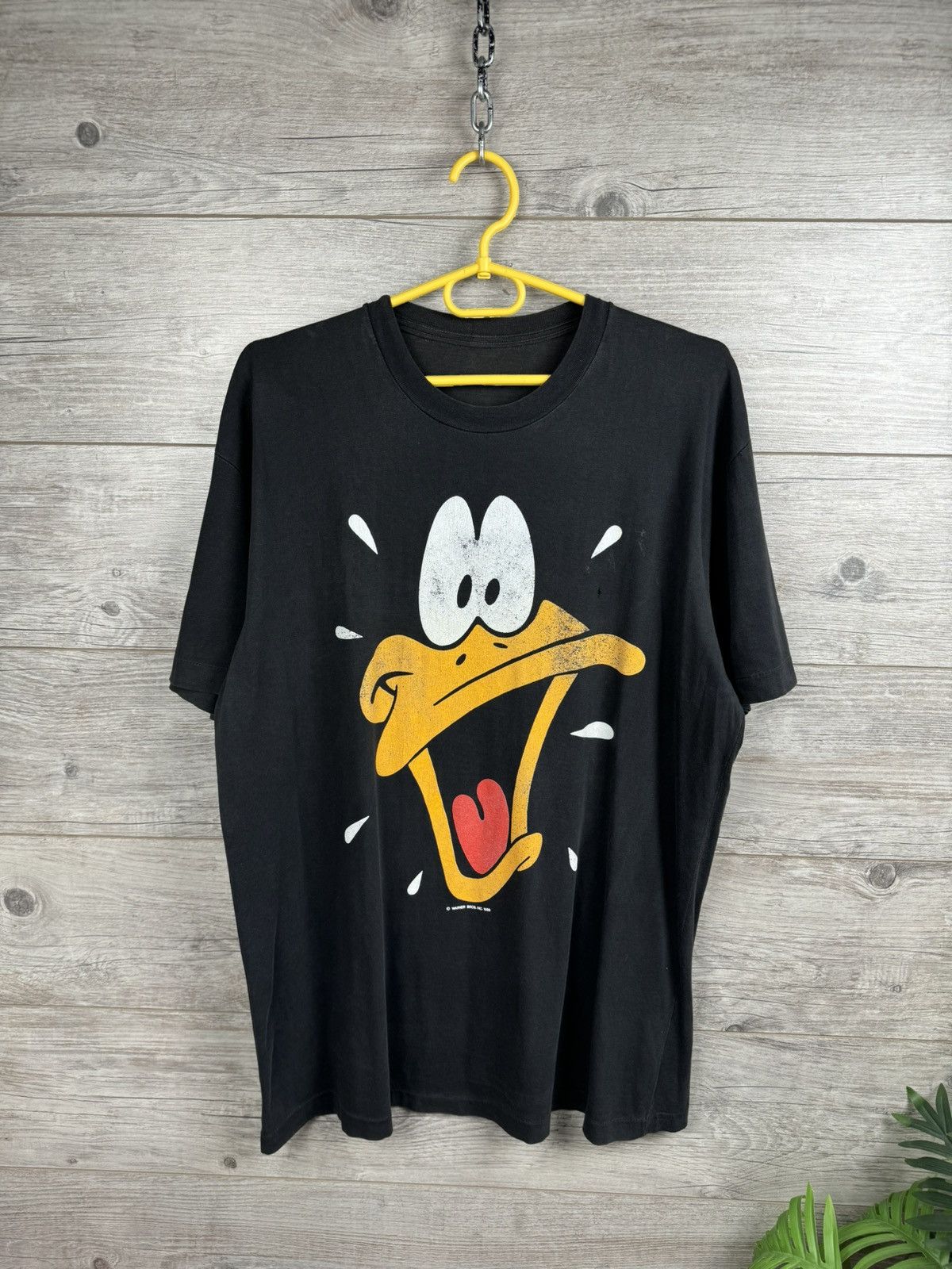 Other Vintage 1989 Daffy Duck Big Face Shirt Black Short Sleeve Size US XL / EU 56 / 4 - 3 Thumbnail