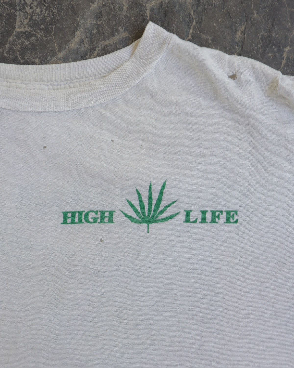Vintage Vintage 90s High Life Let’s Get High White Tee USA Size US L / EU 52-54 / 3 - 4 Thumbnail