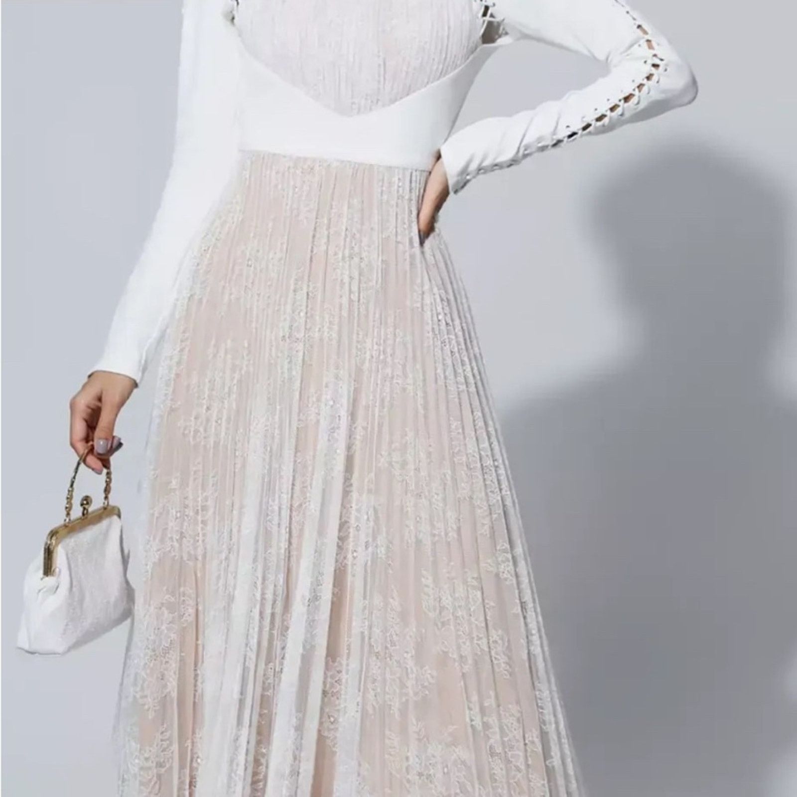 Other Elegant White and Cream Lace Dress Size S / US 4 / IT 40 - 6 Thumbnail
