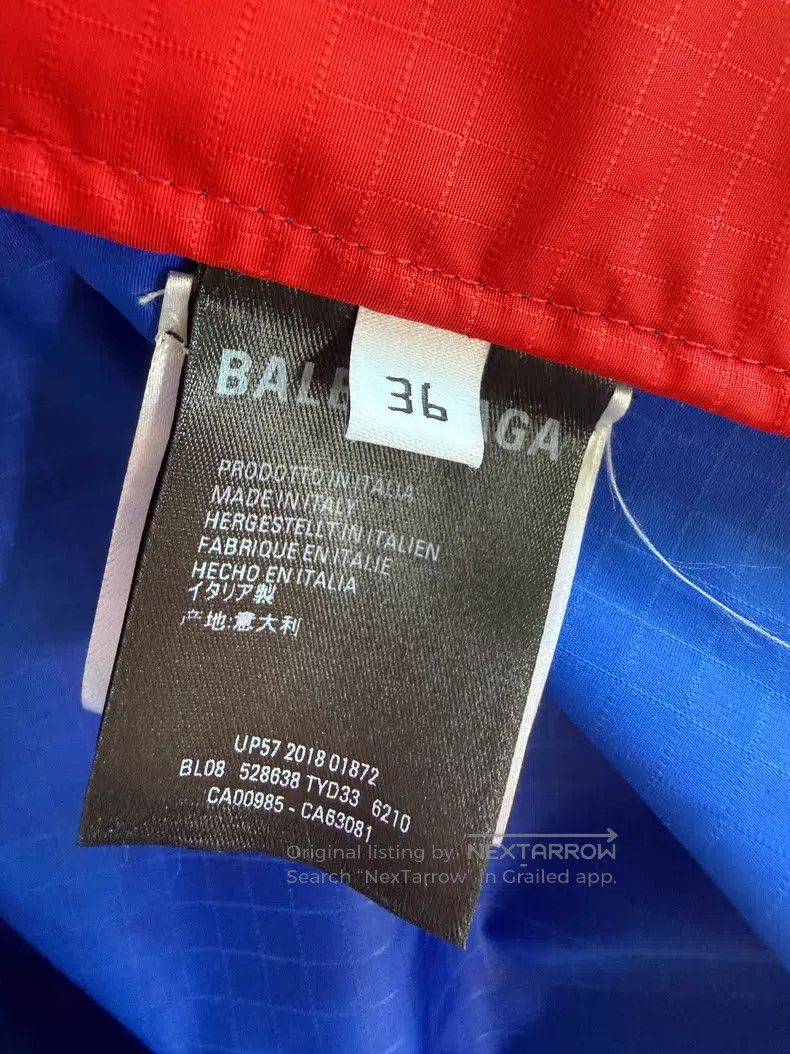 Balenciaga Balenciaga Red and blue color blocked large logo windbreak Size XS / US 0-2 / IT 36-38 - 5 Thumbnail
