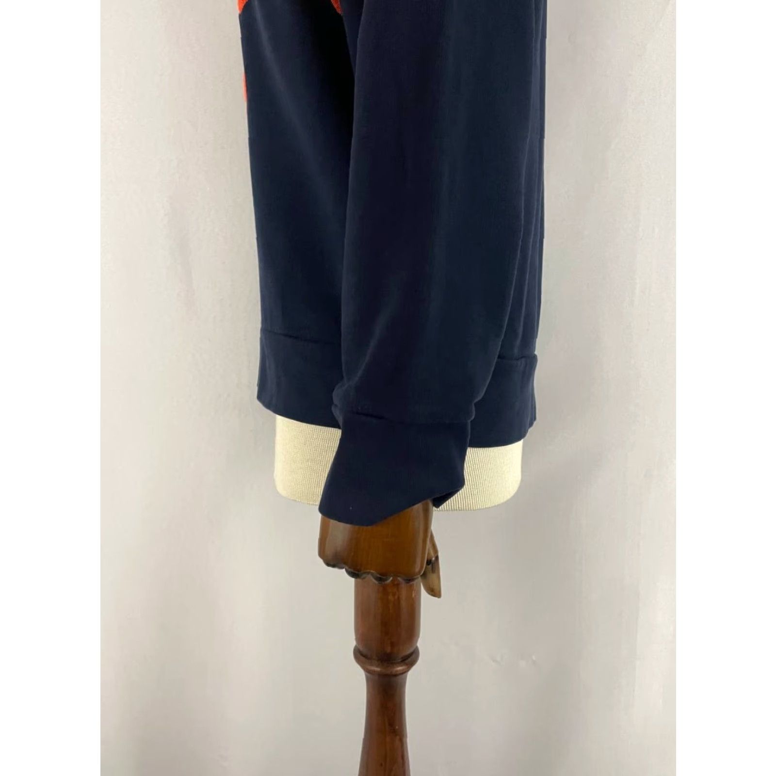 J.Crew J.Crew Sweatshirt Woman L Navy Blue Floral Embroidered Fleece Crew Neck Pullover Size L / US 10 / IT 46 - 7 Thumbnail