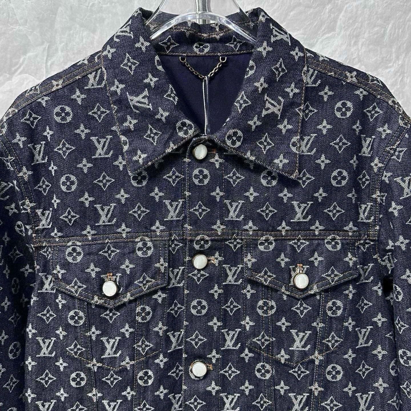 Louis Vuitton Louis Vuitton FW24 Monogram Pearl Denim Jacket Size US XXL / EU 58 / 5 - 2 Thumbnail