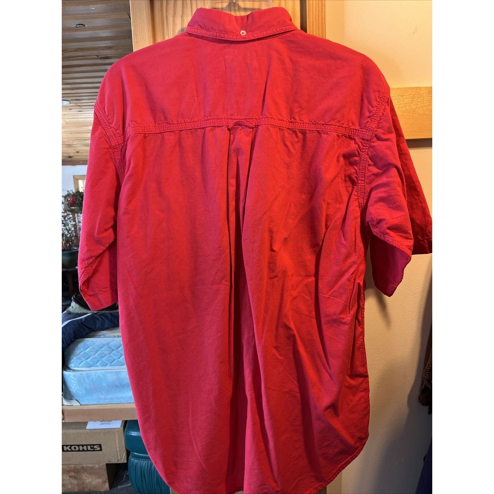 Woolrich Woolen Mills Woolrich VTG Men’s M Red Short Sleeve Button Cotton Shirt Size US M / EU 48-50 / 2 - 14 Thumbnail