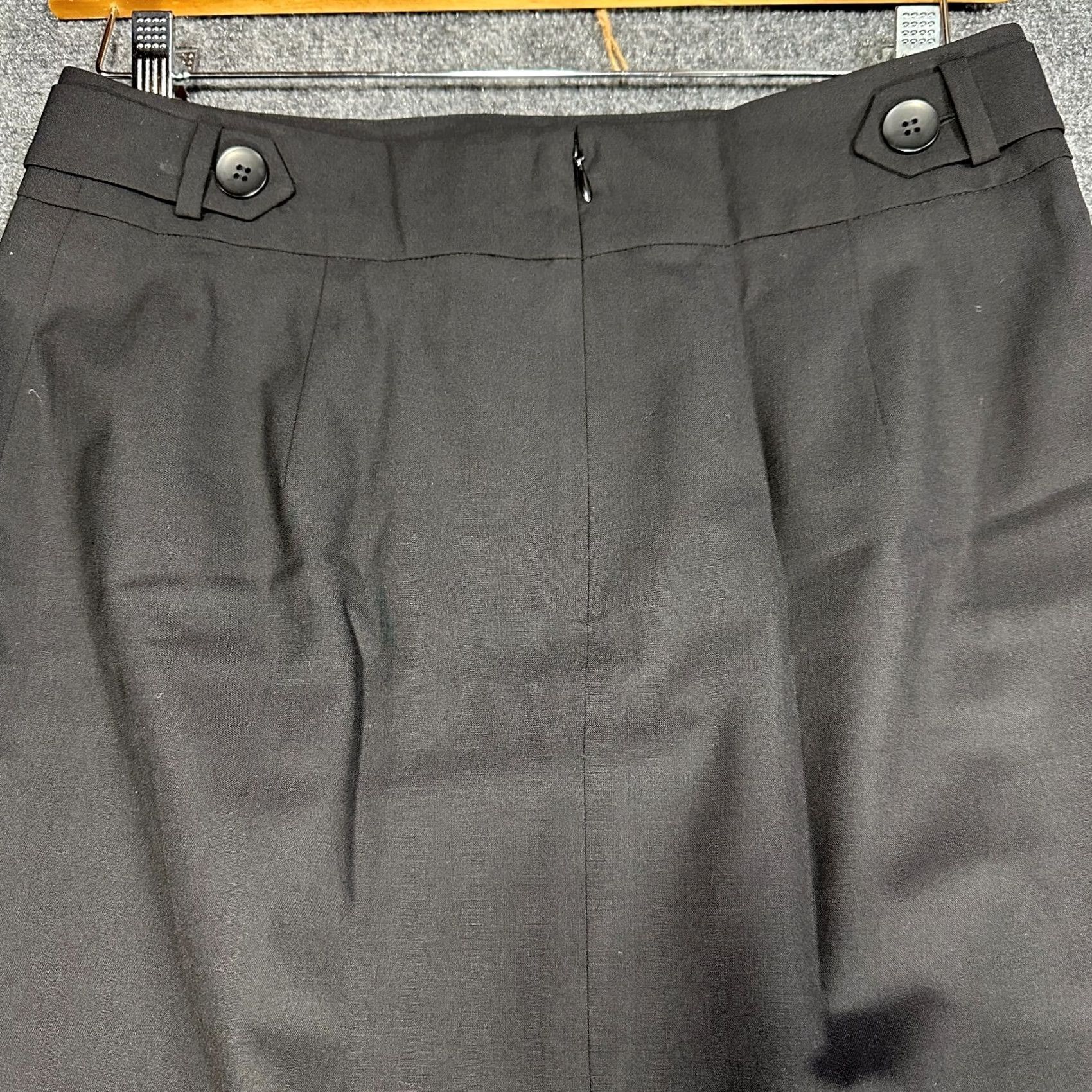 Vintage Classiques Entier Skirt Womens Size 8 Black Wool Stretch Pencil Lined Back Zip Vent Size 30" / US 8 / IT 44 - 6 Thumbnail