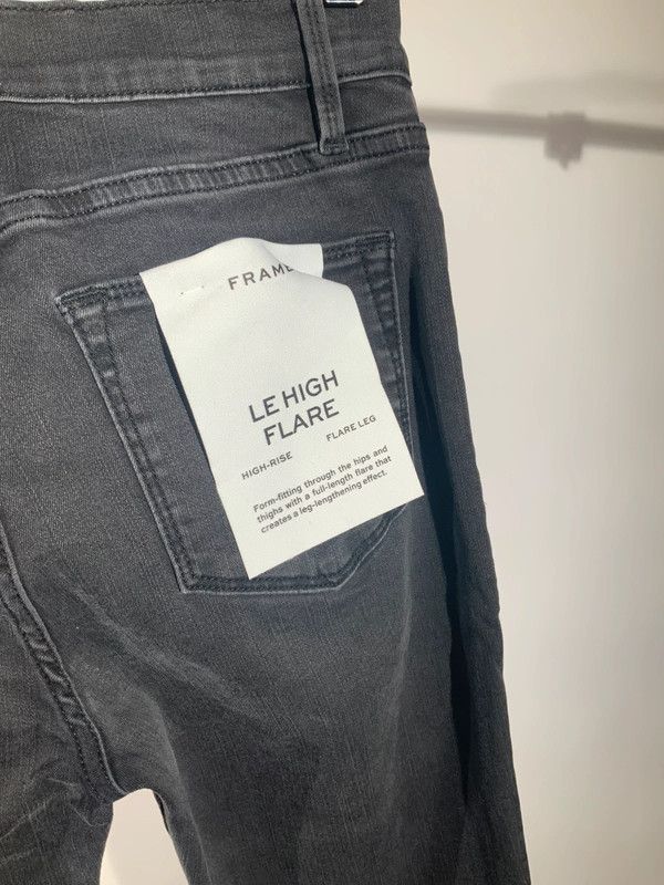 Frame Jean flare gris foncé FRAME – modèle "Le High Flare" Size 28" / US 6 / IT 42 - 4 Thumbnail