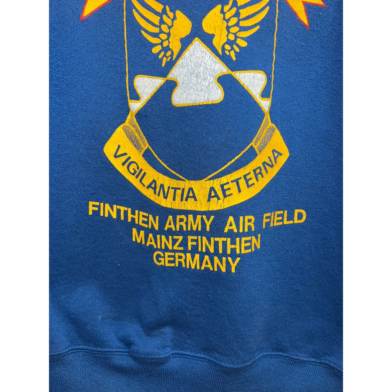 Vintage Vintage Germany Air Force Sweatshirt Finthen Air Field VTG L Size US L / EU 52-54 / 3 - 4 Thumbnail