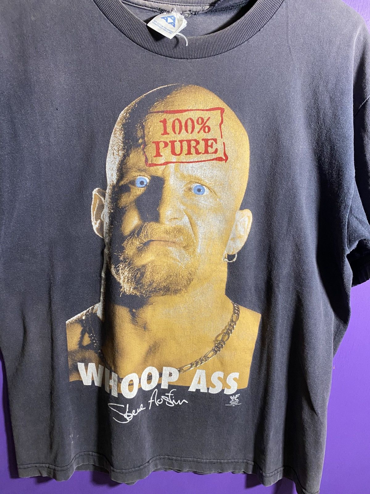 WWF Vintage 90s WWF Stone cold whoop ass faded t-shirt Size US L / EU 52-54 / 3 - 3 Thumbnail