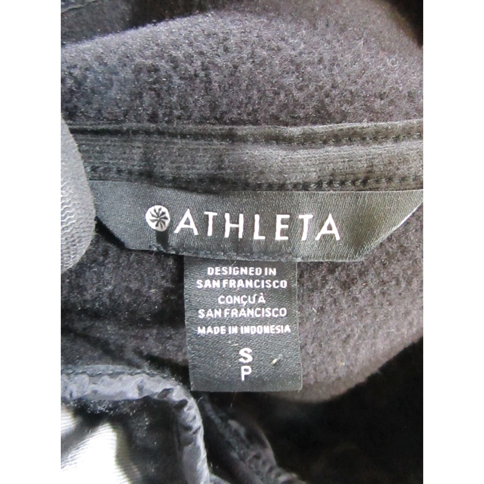 Athleta Athleta Jacket Womens Small Black Hiking Teddy Fleece Size S / US 4 / IT 40 - 3 Thumbnail
