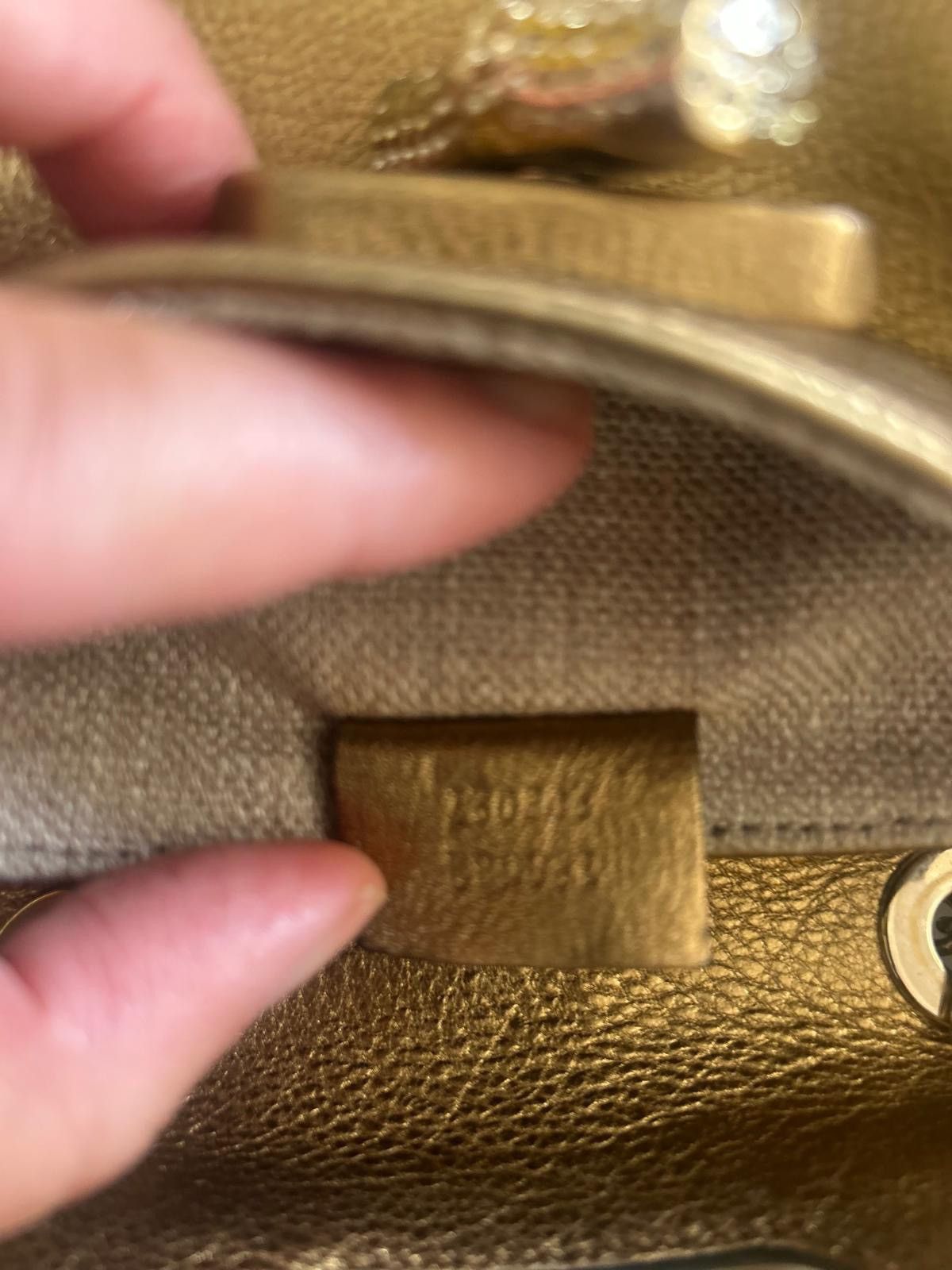 Gucci Vintage bronze pursewiyh swarovskichsin Size ONE SIZE - 16 Thumbnail