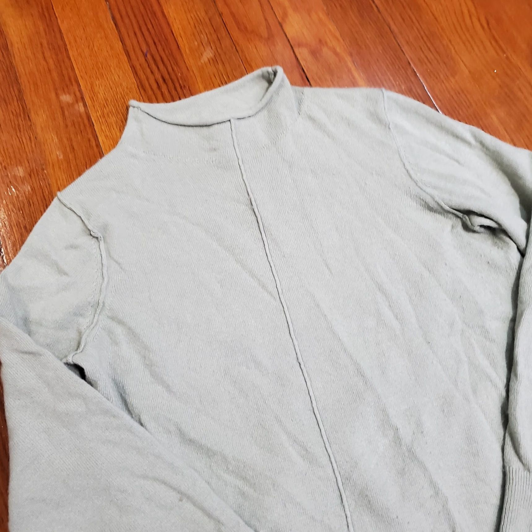 Banana Republic Banana Republic Sweater Gray Longsleeve Mock Neck XS Women Pullover Italian Wool Cashmere Blend Knit Vintage No (adjust if needed) Size XS / US 0-2 / IT 36-38 - 4 Thumbnail