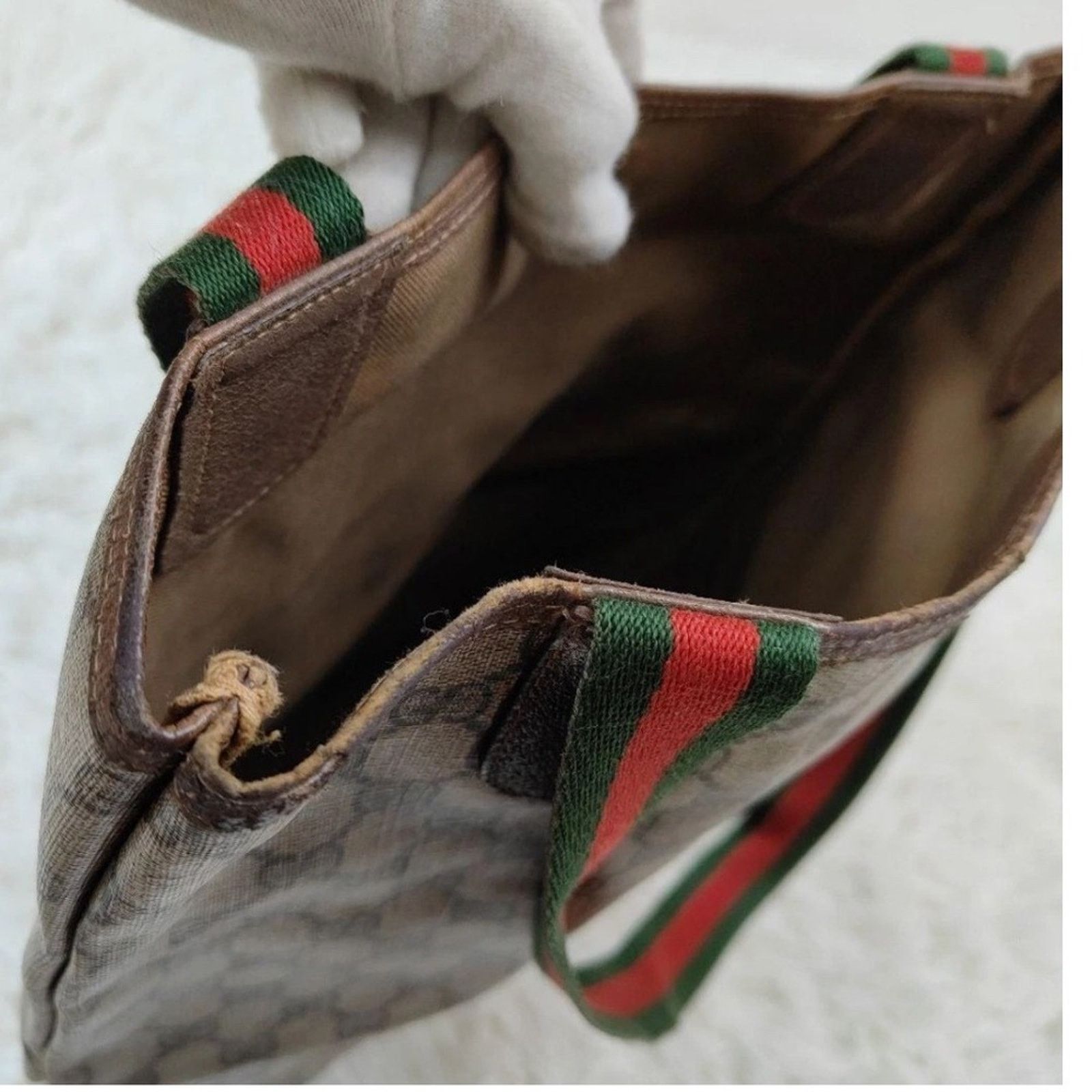 Gucci Authentic Vintage Gucci Monogram Canvas Tote Bag Size ONE SIZE - 7 Thumbnail
