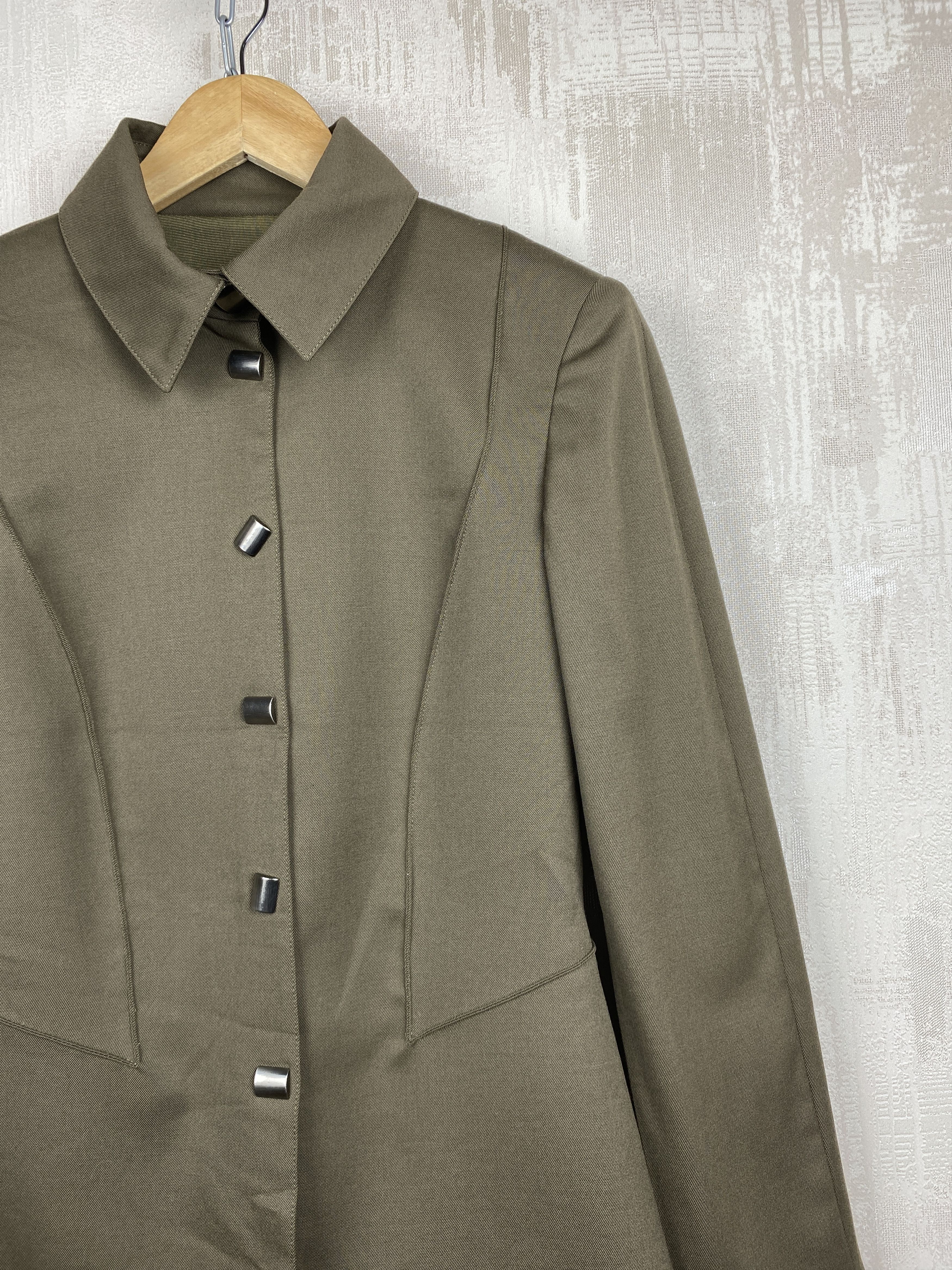 Claude Montana Claude Montana Paris Rare Vintage 90's Wool Jacket Blazer Size S / US 4 / IT 40 - 5 Thumbnail