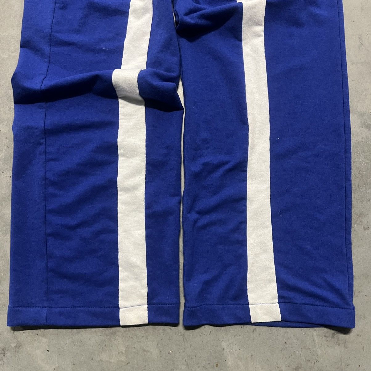 Japanese Brand × Vintage crazy Vintage Y2K/2000s Super Baggy Blue Striped Sweatpants ! Size US 36 / EU 52 - 5 Thumbnail
