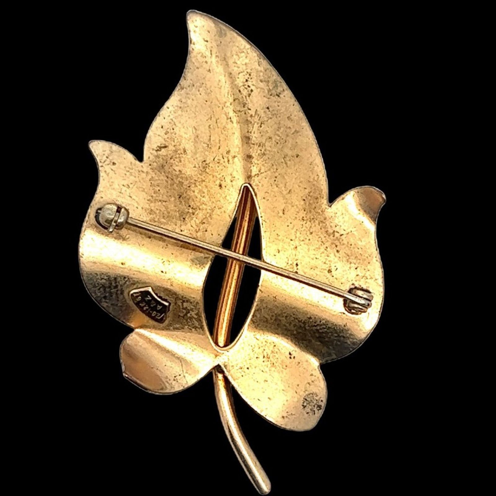 & Other Stories Vintage Signed AZ 12K Gold Filled Brushed Leaf Brooch Pin Size ONE SIZE - 2 Thumbnail
